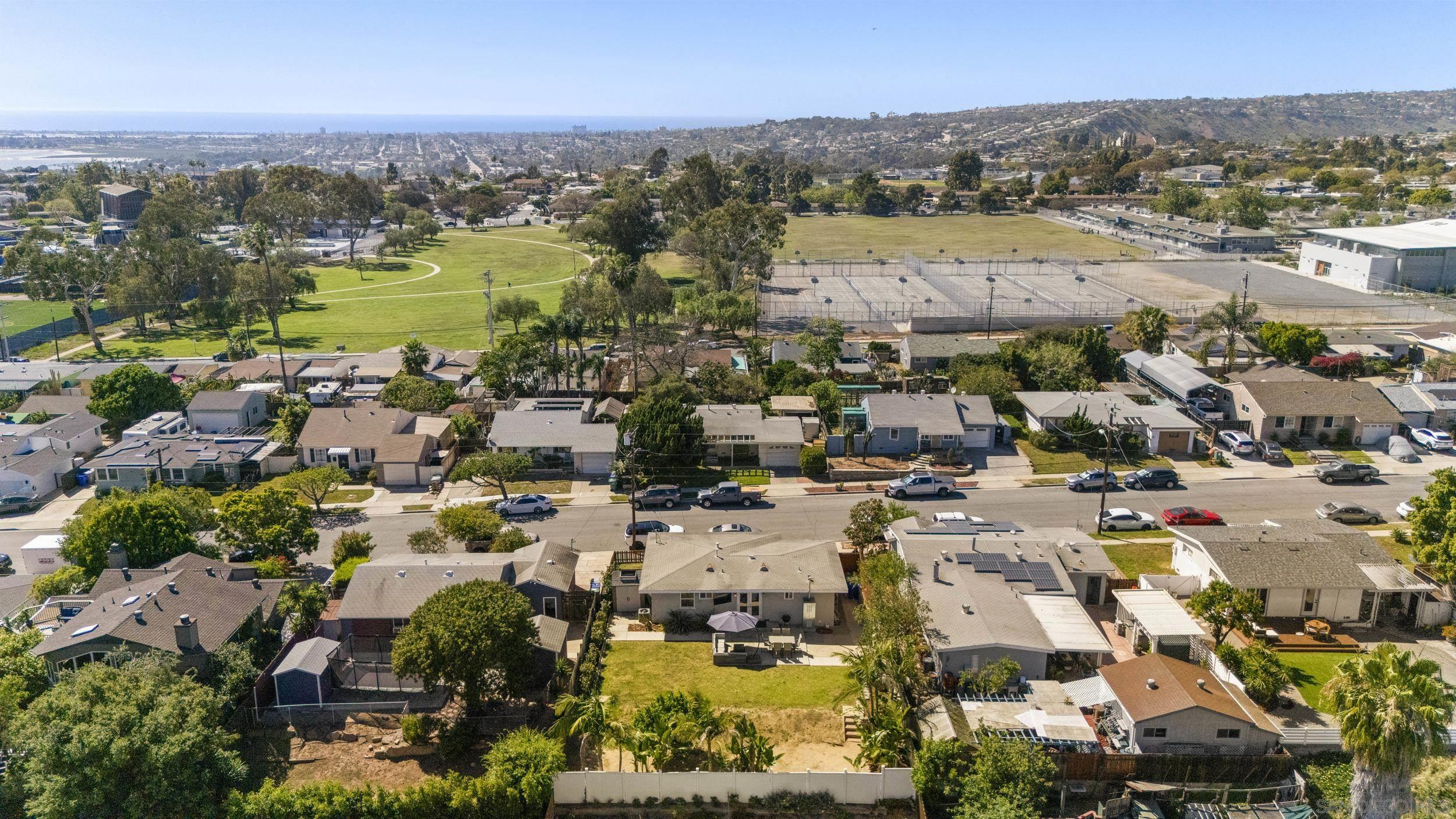 Detail Gallery Image 13 of 13 For 3635  Tomahawk, San Diego,  CA 92117 - 3 Beds | 2 Baths