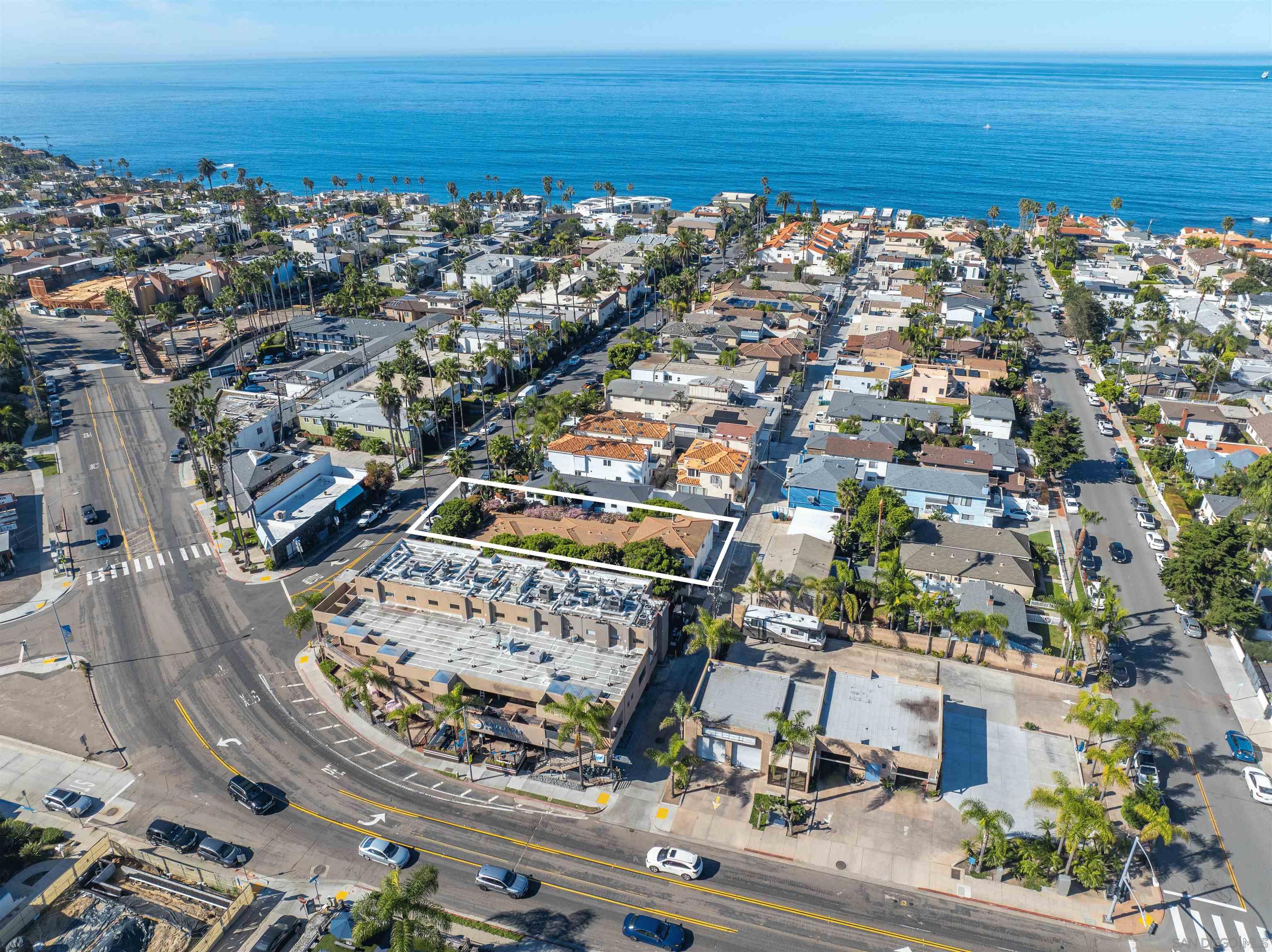 Detail Gallery Image 15 of 28 For 444  Bonair Street, La Jolla,  CA 92037 - – Beds | – Baths