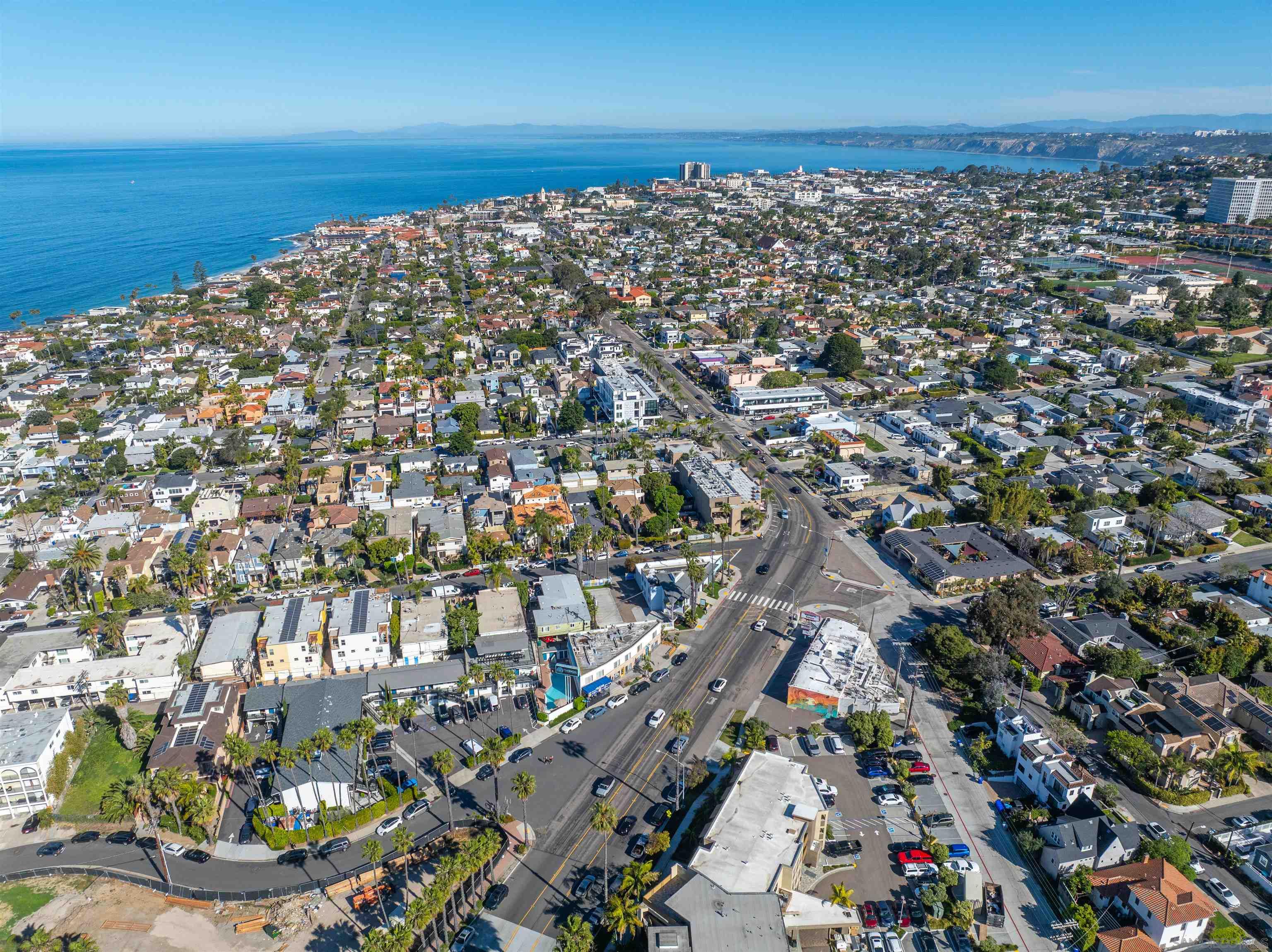 Detail Gallery Image 20 of 28 For 444  Bonair Street, La Jolla,  CA 92037 - – Beds | – Baths