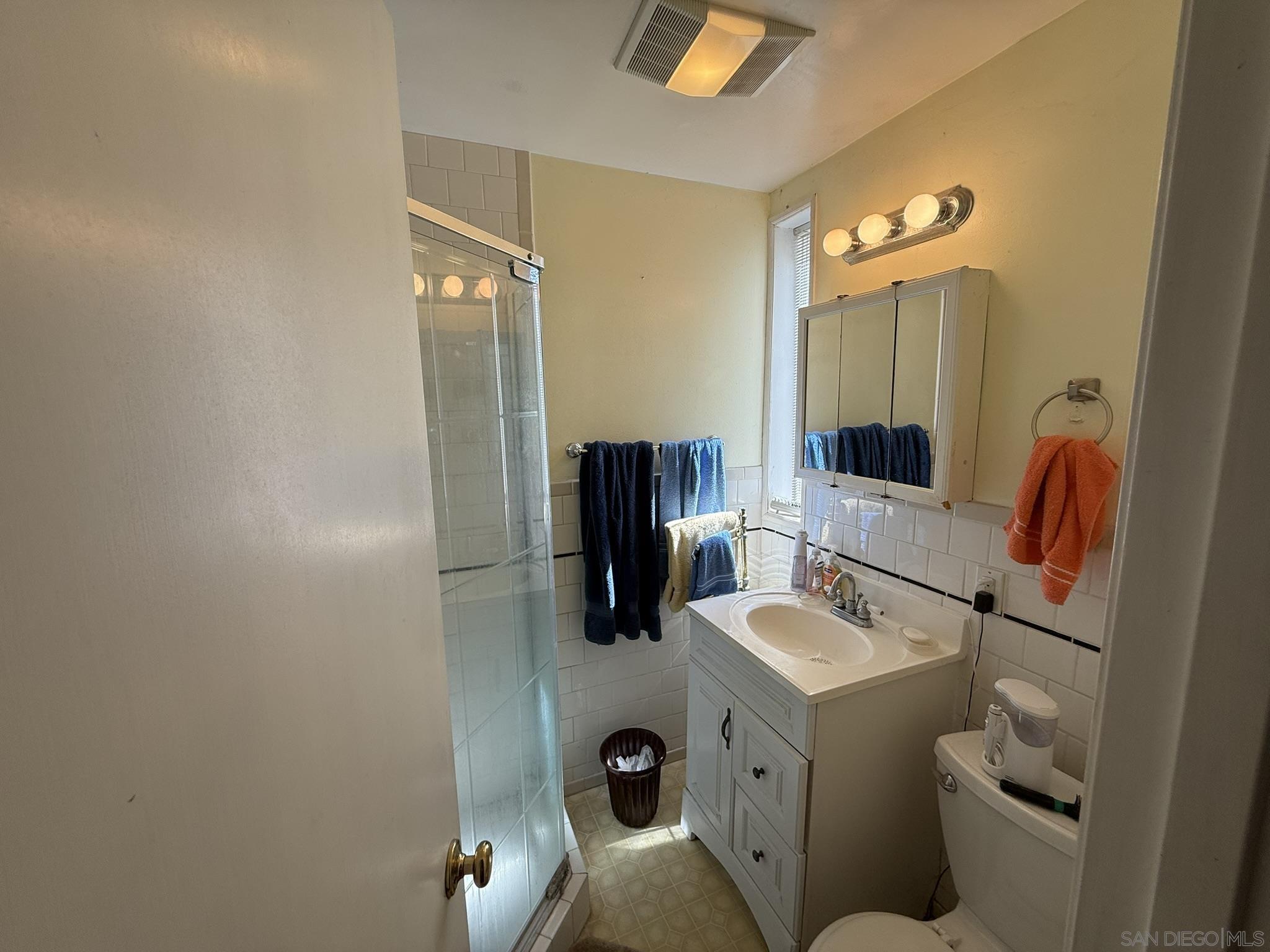 Detail Gallery Image 7 of 28 For 444  Bonair Street, La Jolla,  CA 92037 - – Beds | – Baths