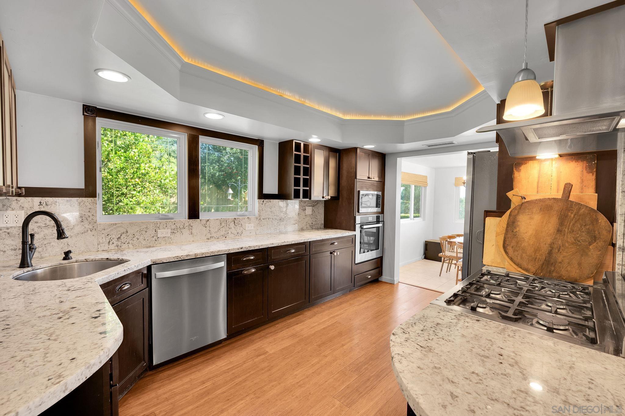 Detail Gallery Image 21 of 50 For 214  Kens, El Cajon,  CA 92021 - 4 Beds | 3 Baths