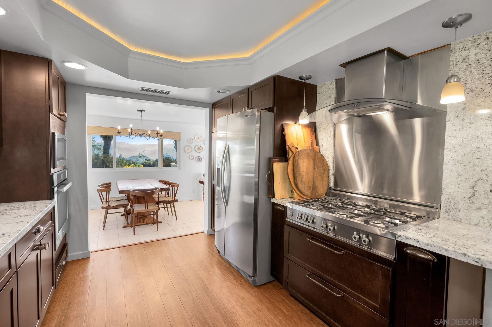 Detail Gallery Image 22 of 50 For 214  Kens, El Cajon,  CA 92021 - 4 Beds | 3 Baths