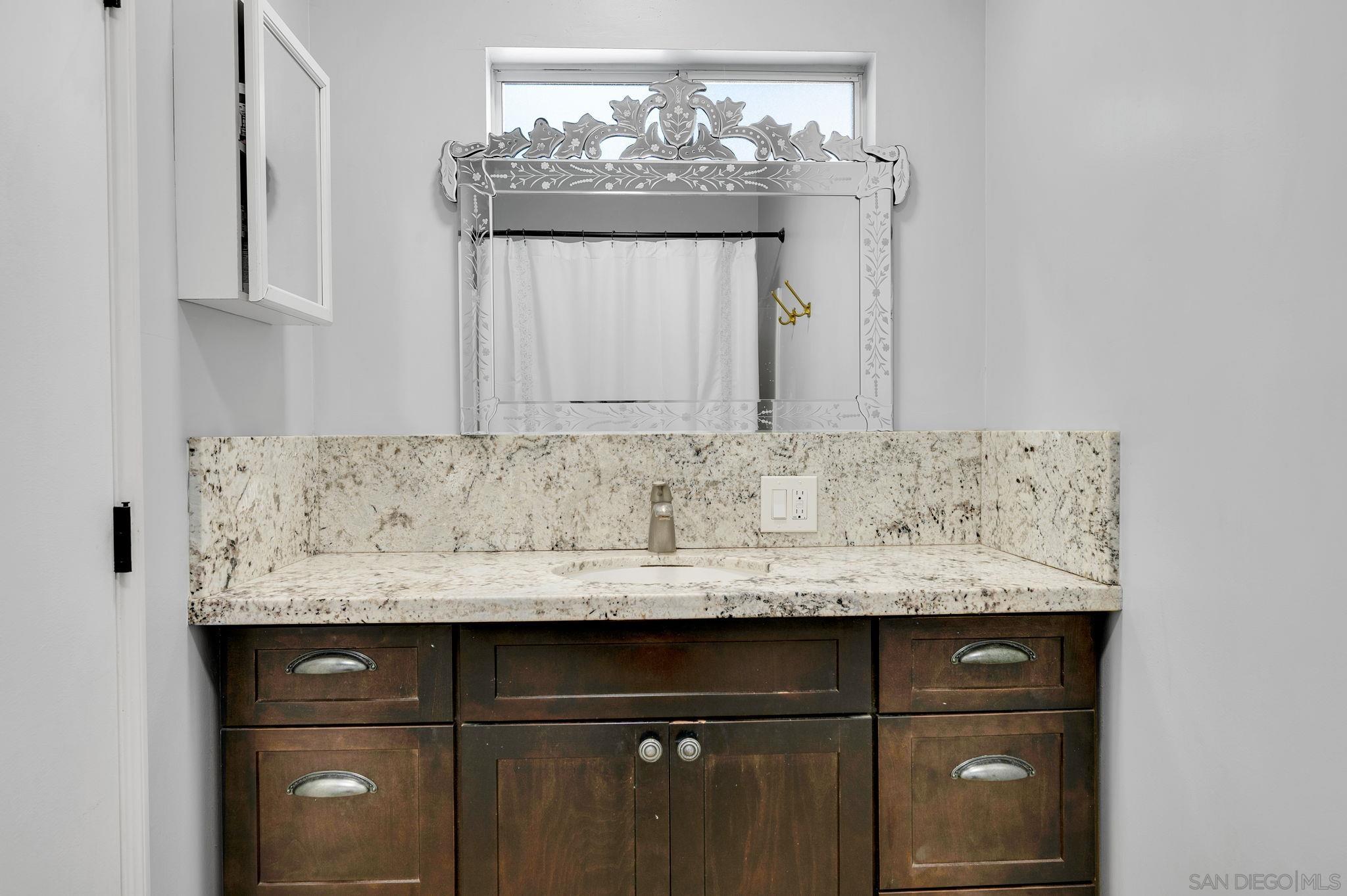 Detail Gallery Image 27 of 50 For 214  Kens, El Cajon,  CA 92021 - 4 Beds | 3 Baths