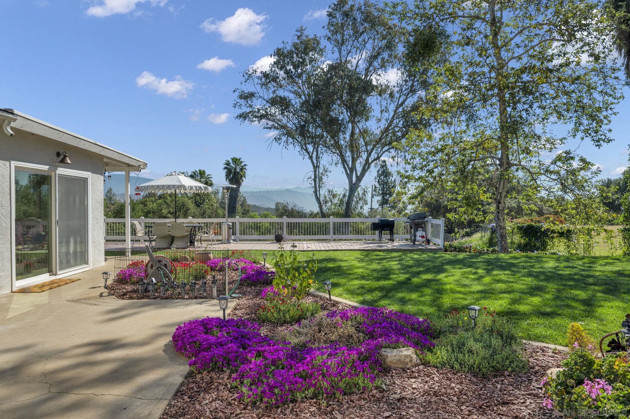 Detail Gallery Image 10 of 50 For 214  Kens, El Cajon,  CA 92021 - 4 Beds | 3 Baths