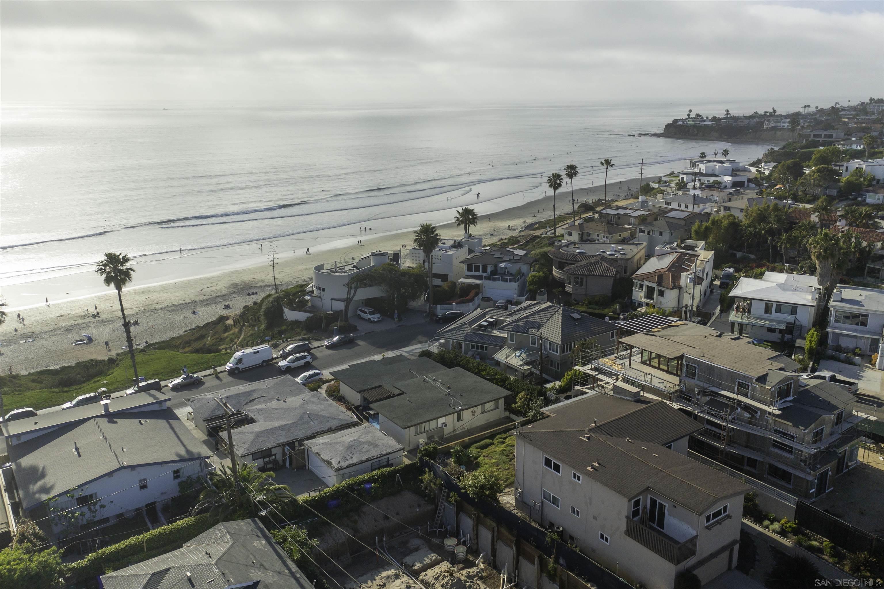 Detail Gallery Image 13 of 36 For 4933-35  Ocean Boulevard, San Diego,  CA 92109 - – Beds | – Baths