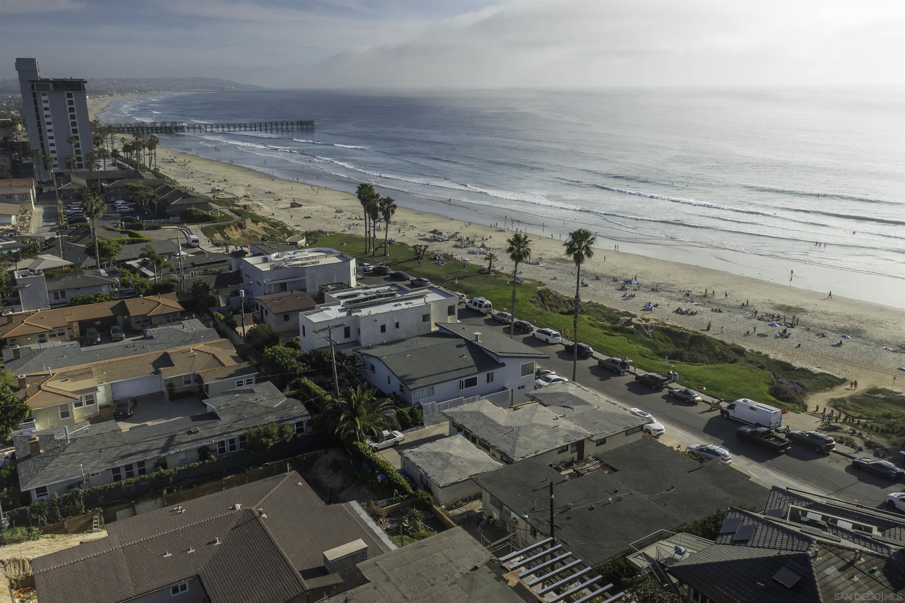 Detail Gallery Image 14 of 36 For 4933-35  Ocean Boulevard, San Diego,  CA 92109 - – Beds | – Baths