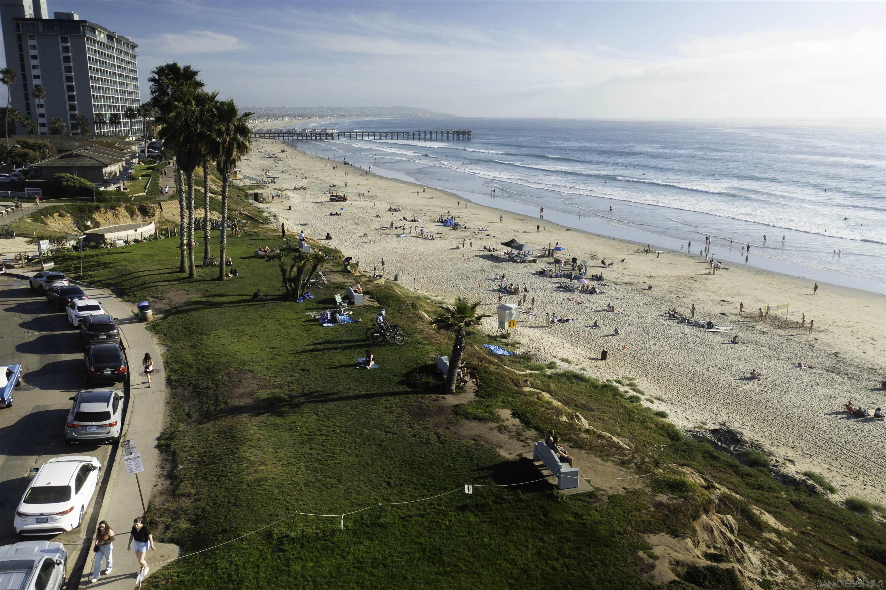 Detail Gallery Image 21 of 36 For 4933-35  Ocean Boulevard, San Diego,  CA 92109 - – Beds | – Baths