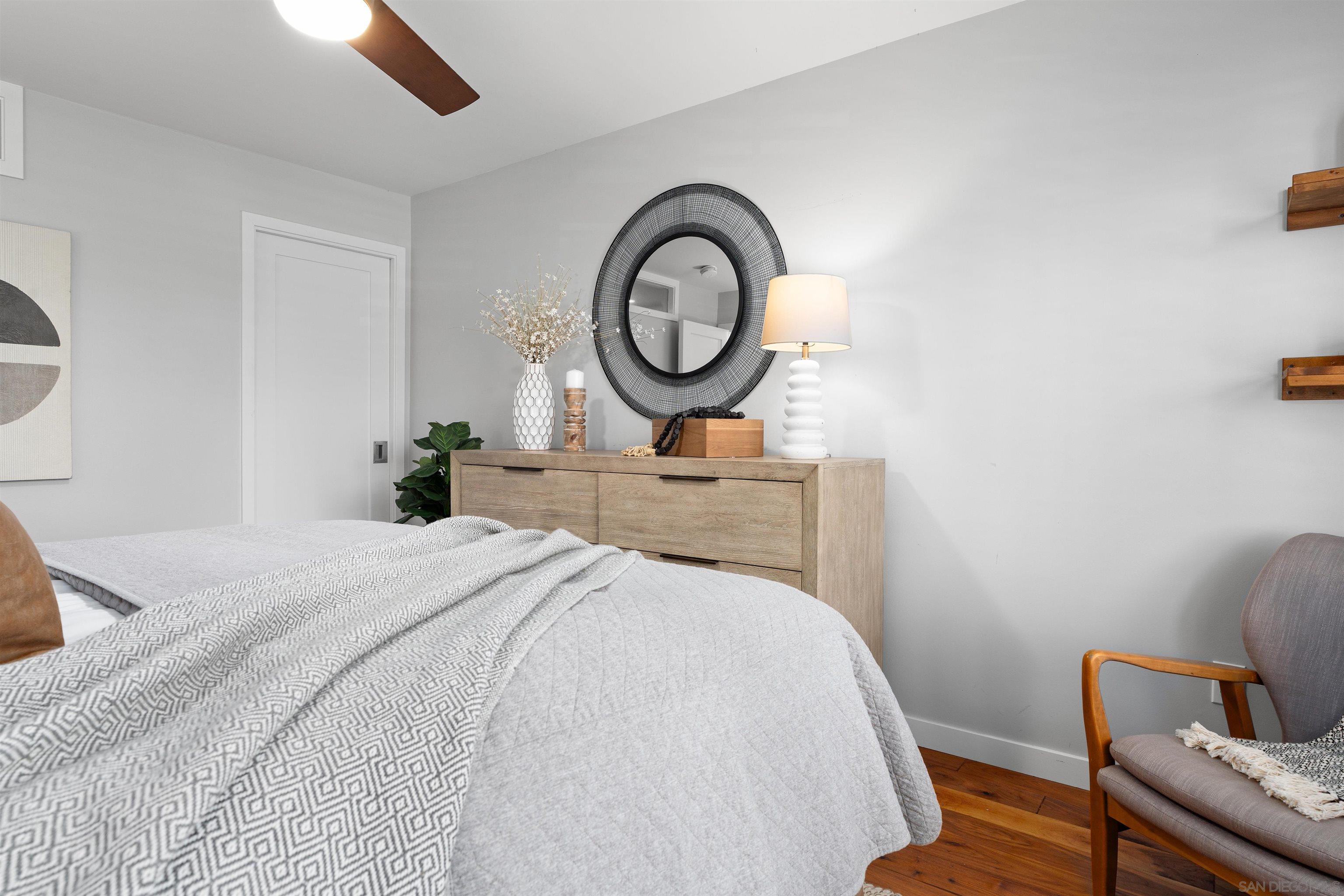 Detail Gallery Image 14 of 49 For 215  2nd St  #101,  Encinitas,  CA 92024 - 4 Beds | 2/1 Baths