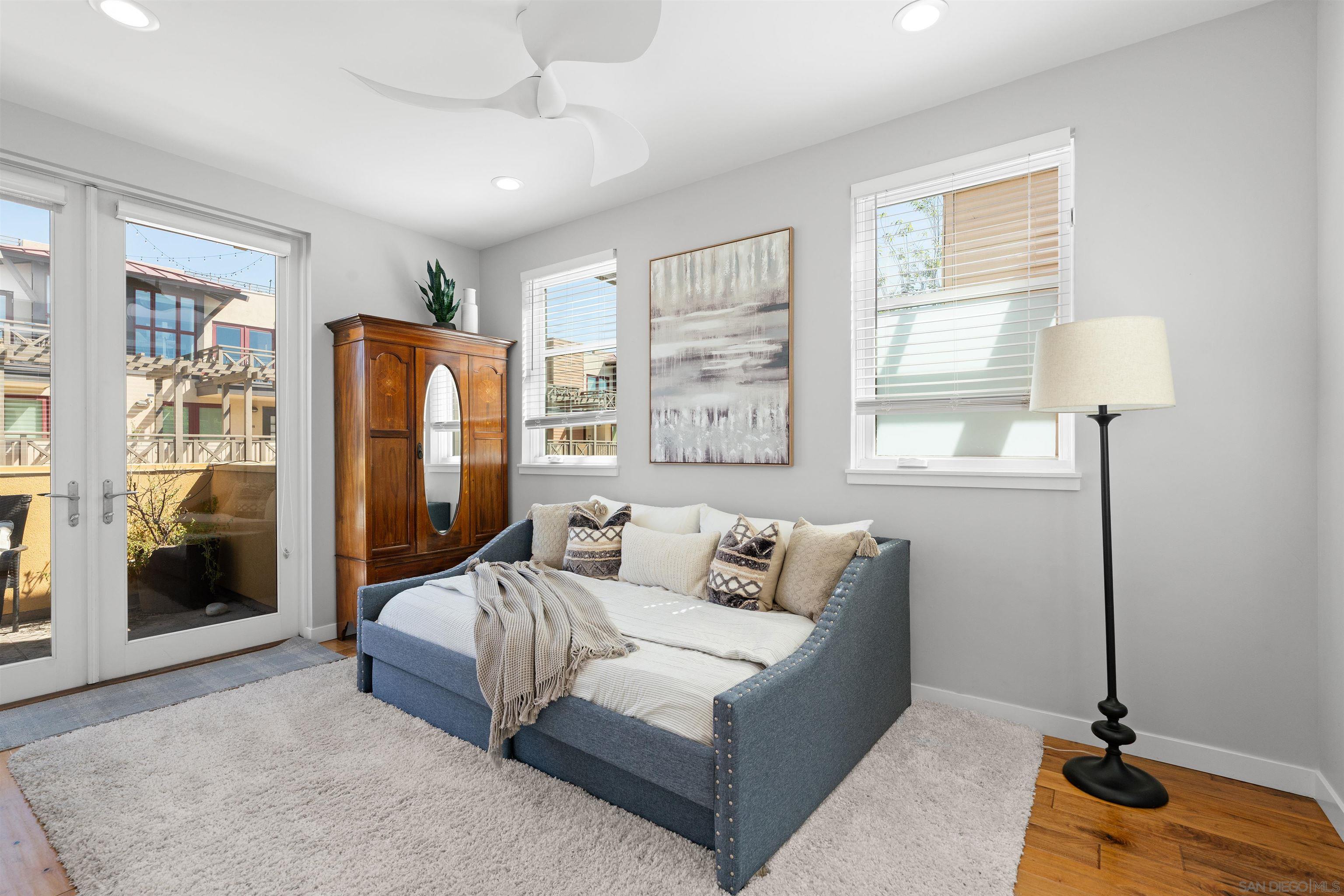 Detail Gallery Image 29 of 49 For 215  2nd St  #101,  Encinitas,  CA 92024 - 4 Beds | 2/1 Baths