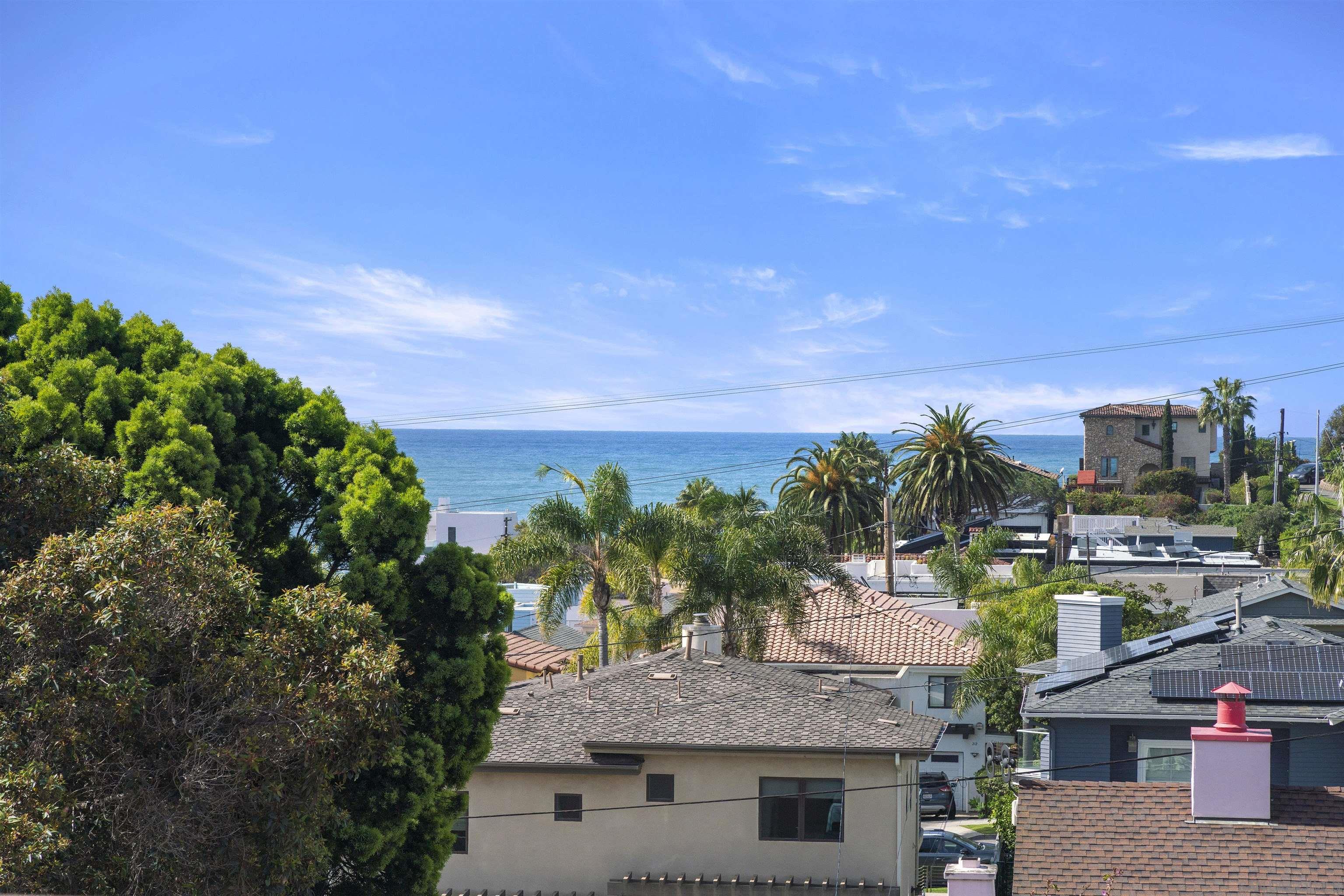 Detail Gallery Image 32 of 49 For 215  2nd St  #101,  Encinitas,  CA 92024 - 4 Beds | 2/1 Baths