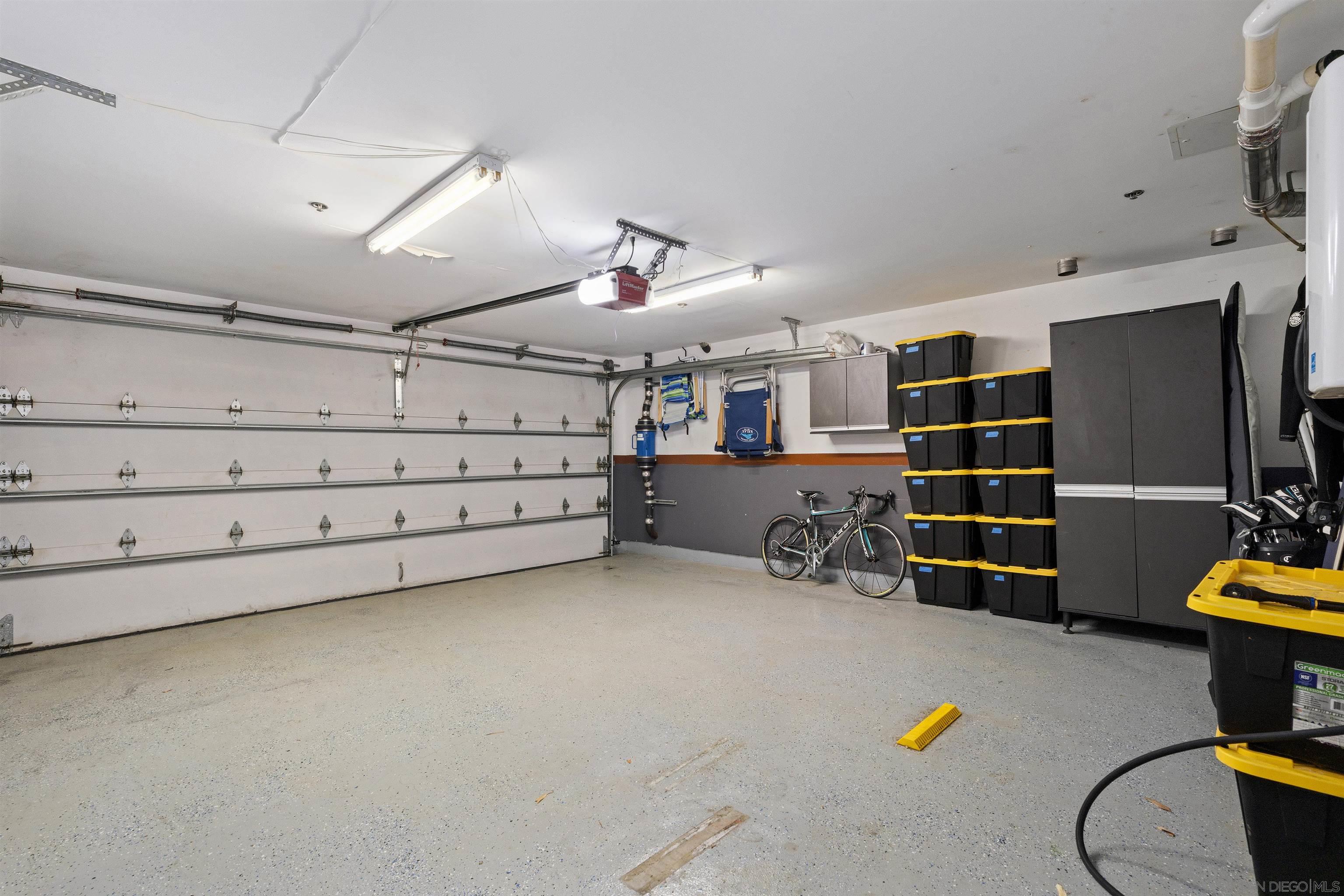 Detail Gallery Image 36 of 49 For 215  2nd St  #101,  Encinitas,  CA 92024 - 4 Beds | 2/1 Baths