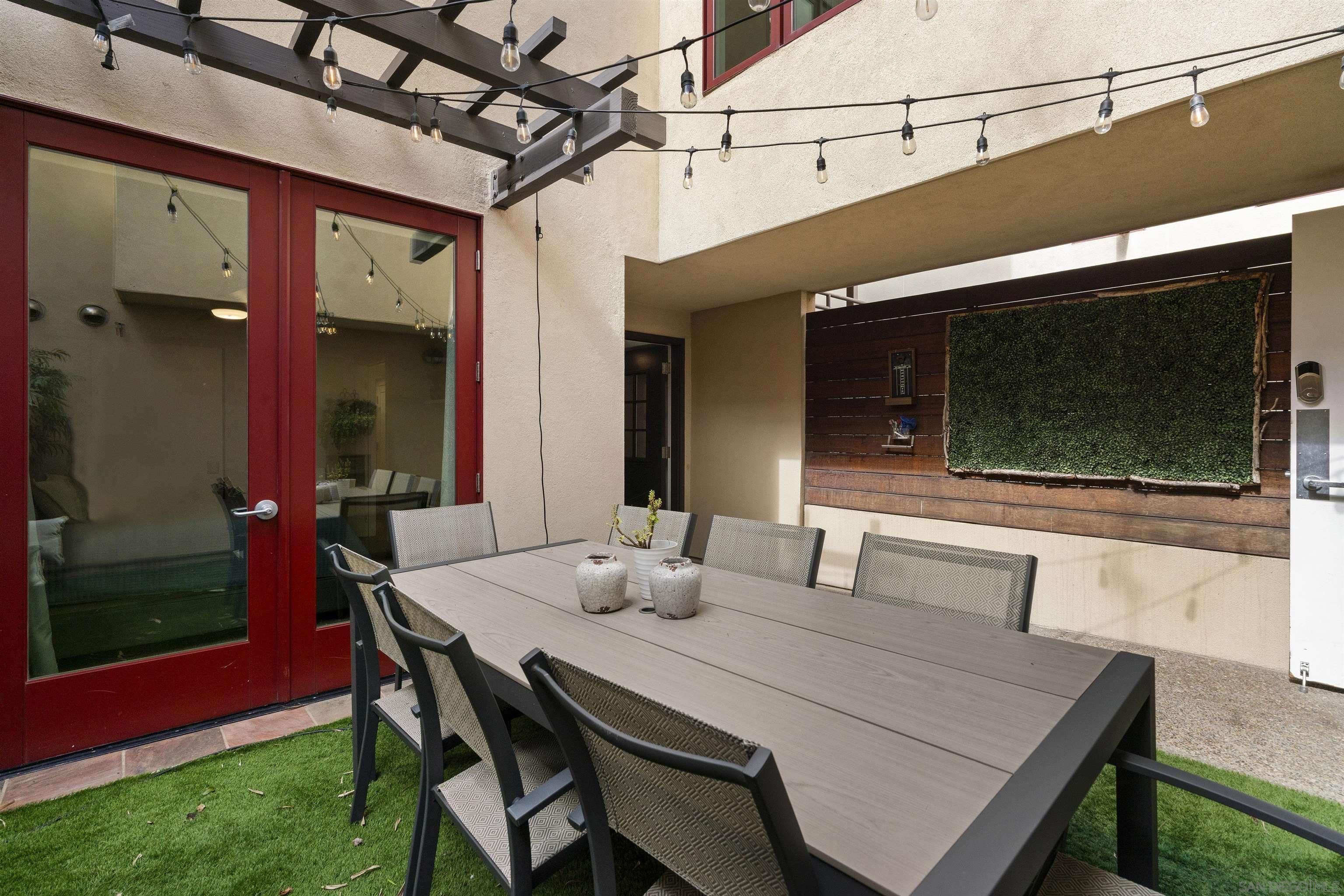 Detail Gallery Image 45 of 49 For 215  2nd St  #101,  Encinitas,  CA 92024 - 4 Beds | 2/1 Baths