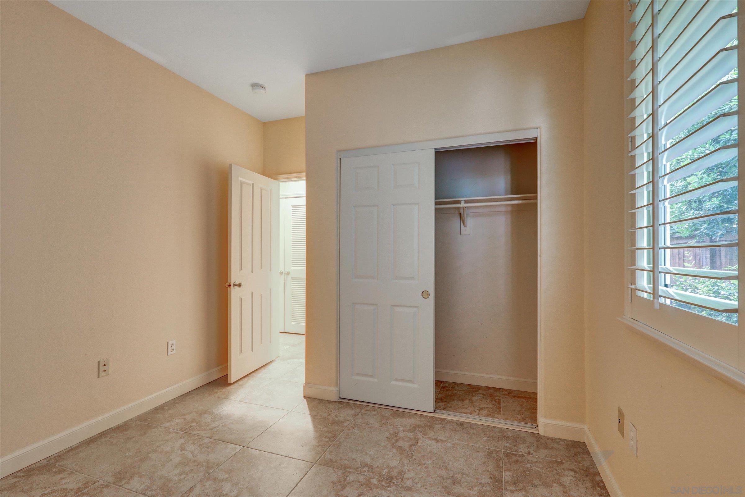 Detail Gallery Image 11 of 32 For 1648  Sagewood Way, San Marcos,  CA 92078 - 4 Beds | 3 Baths