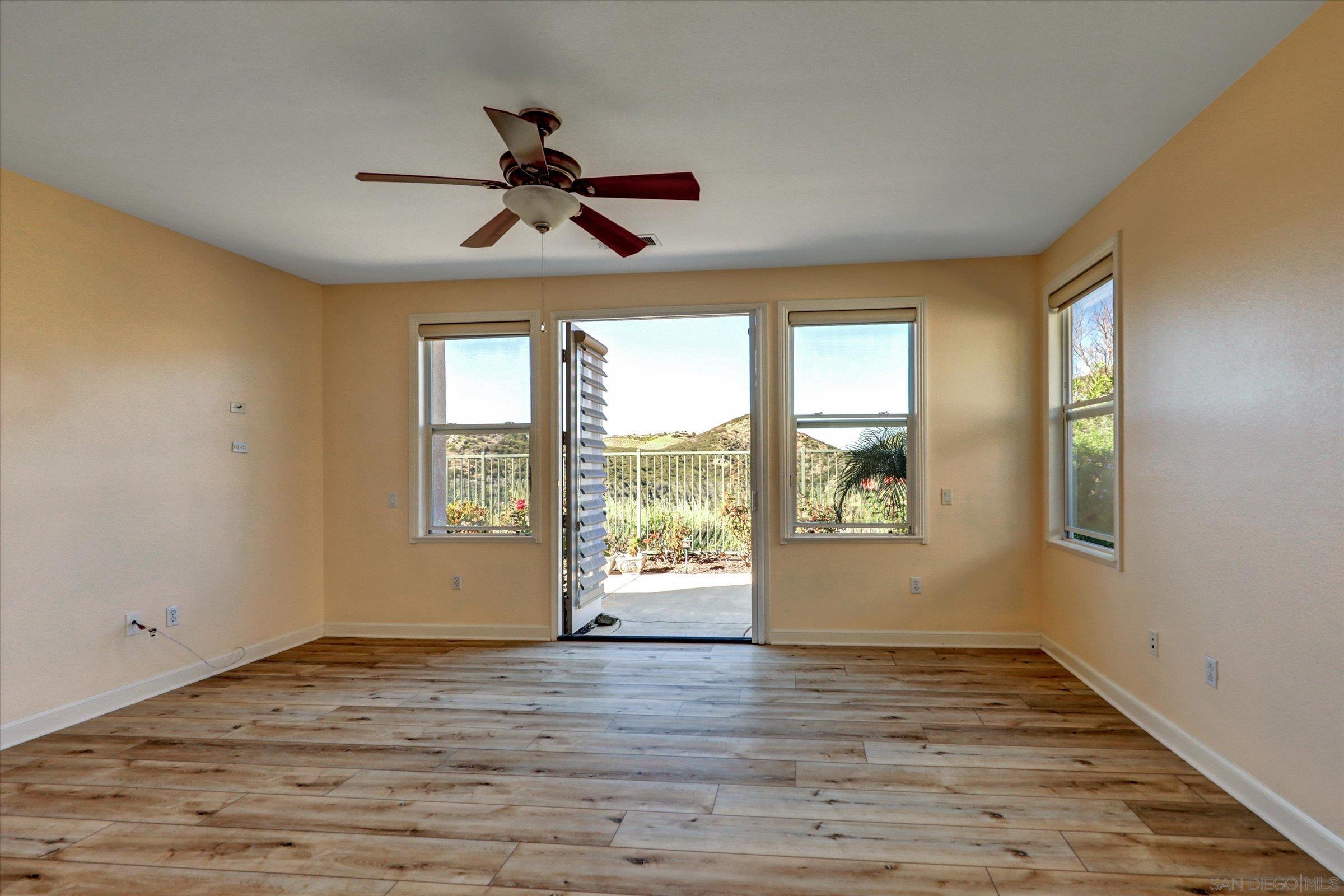 Detail Gallery Image 21 of 32 For 1648  Sagewood Way, San Marcos,  CA 92078 - 4 Beds | 3 Baths