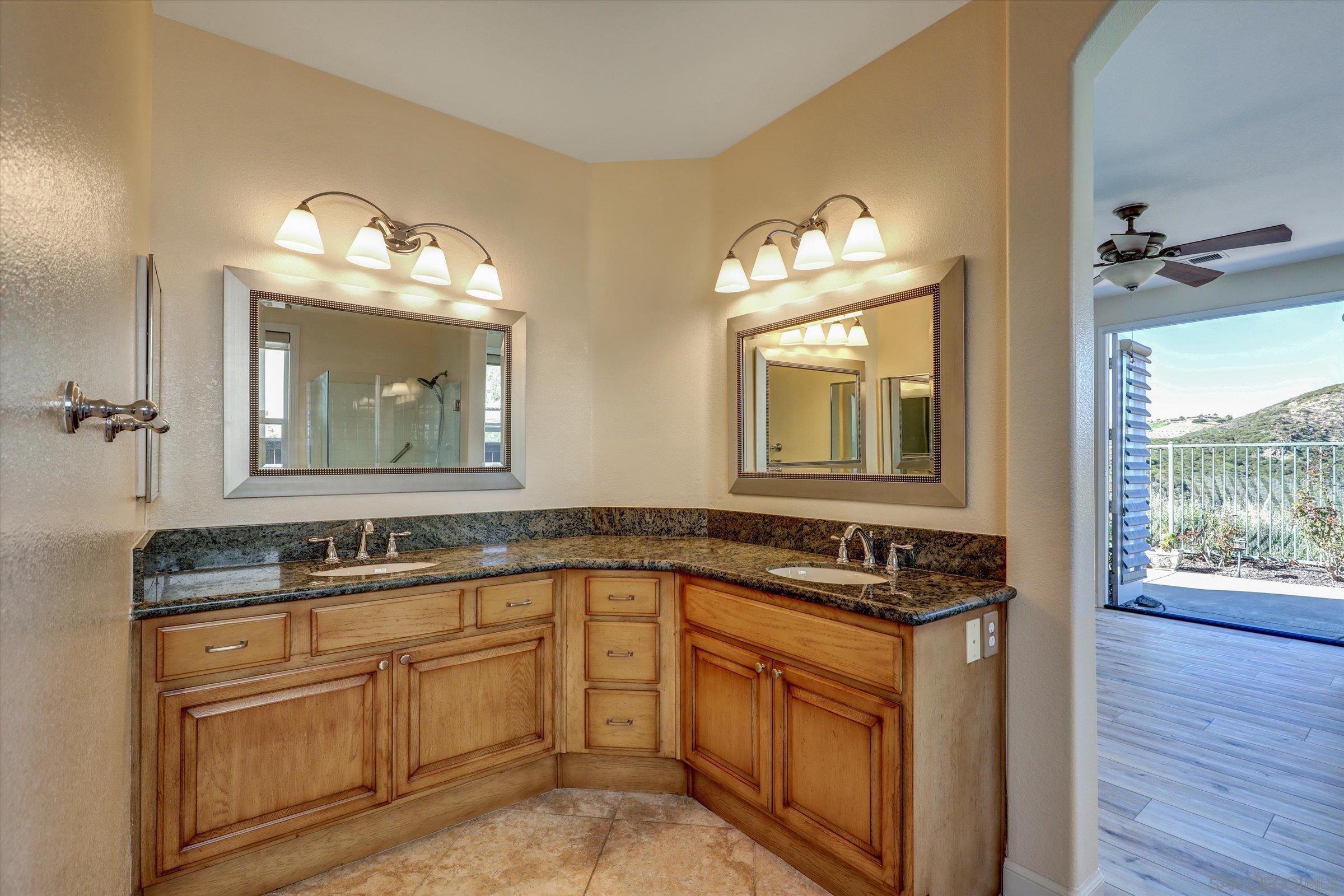 Detail Gallery Image 23 of 32 For 1648  Sagewood Way, San Marcos,  CA 92078 - 4 Beds | 3 Baths