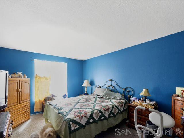 Detail Gallery Image 14 of 27 For 2824  Lancaster Ave, Hemet,  CA 92545 - 5 Beds | 2/1 Baths