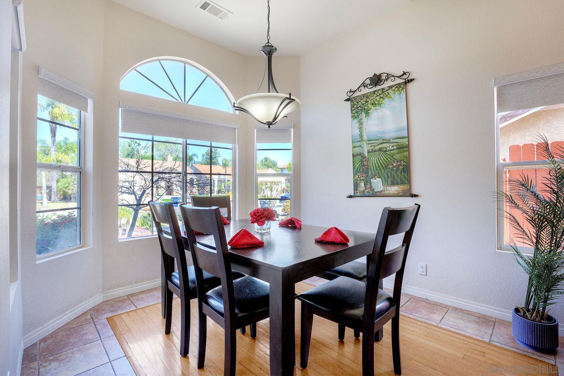 Detail Gallery Image 11 of 33 For 4841  Dulin Rd, Fallbrook,  CA 92028 - 3 Beds | 2 Baths