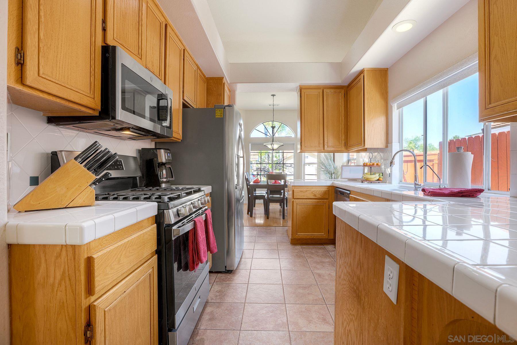 Detail Gallery Image 12 of 33 For 4841  Dulin Rd, Fallbrook,  CA 92028 - 3 Beds | 2 Baths