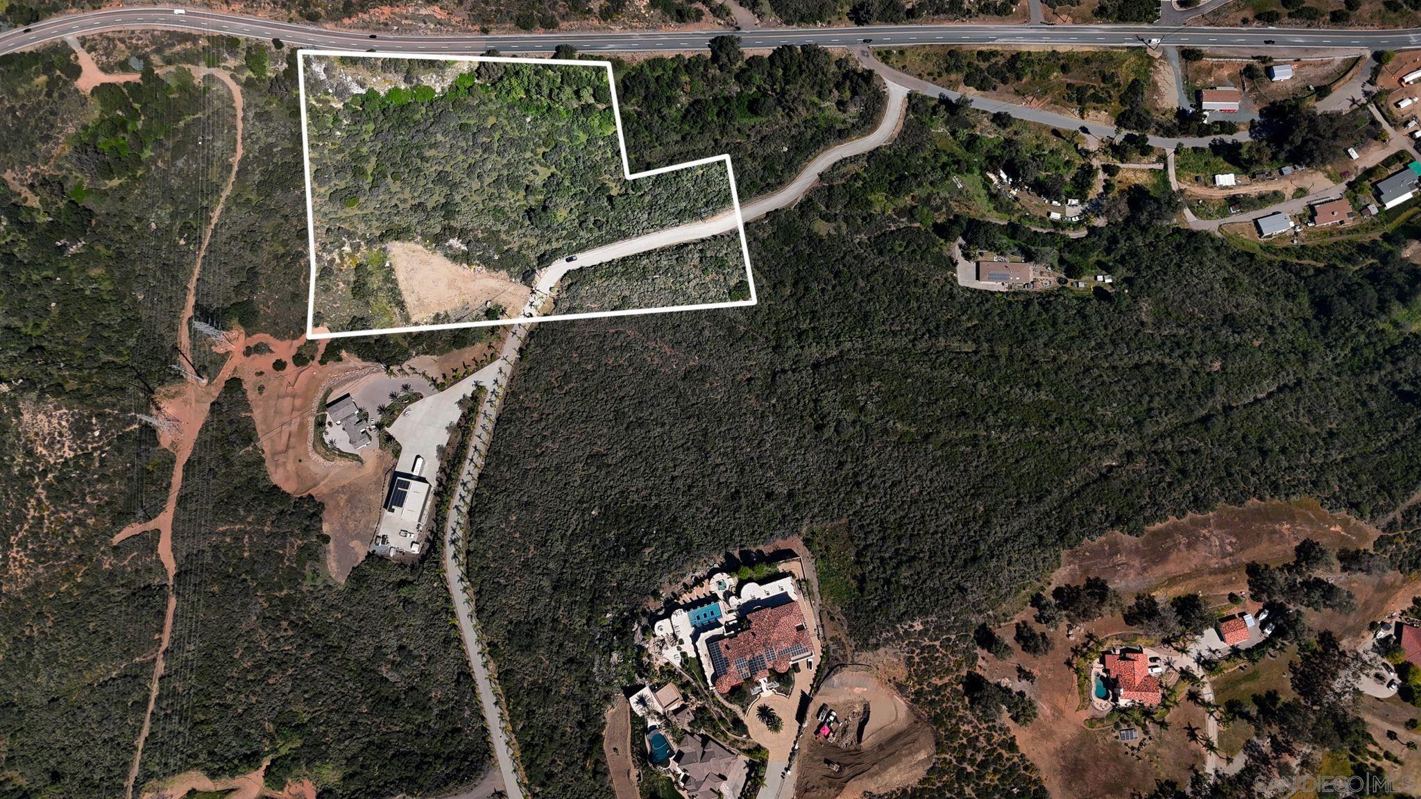 Detail Gallery Image 2 of 19 For , El Cajon,  CA 92021 - – Beds | – Baths