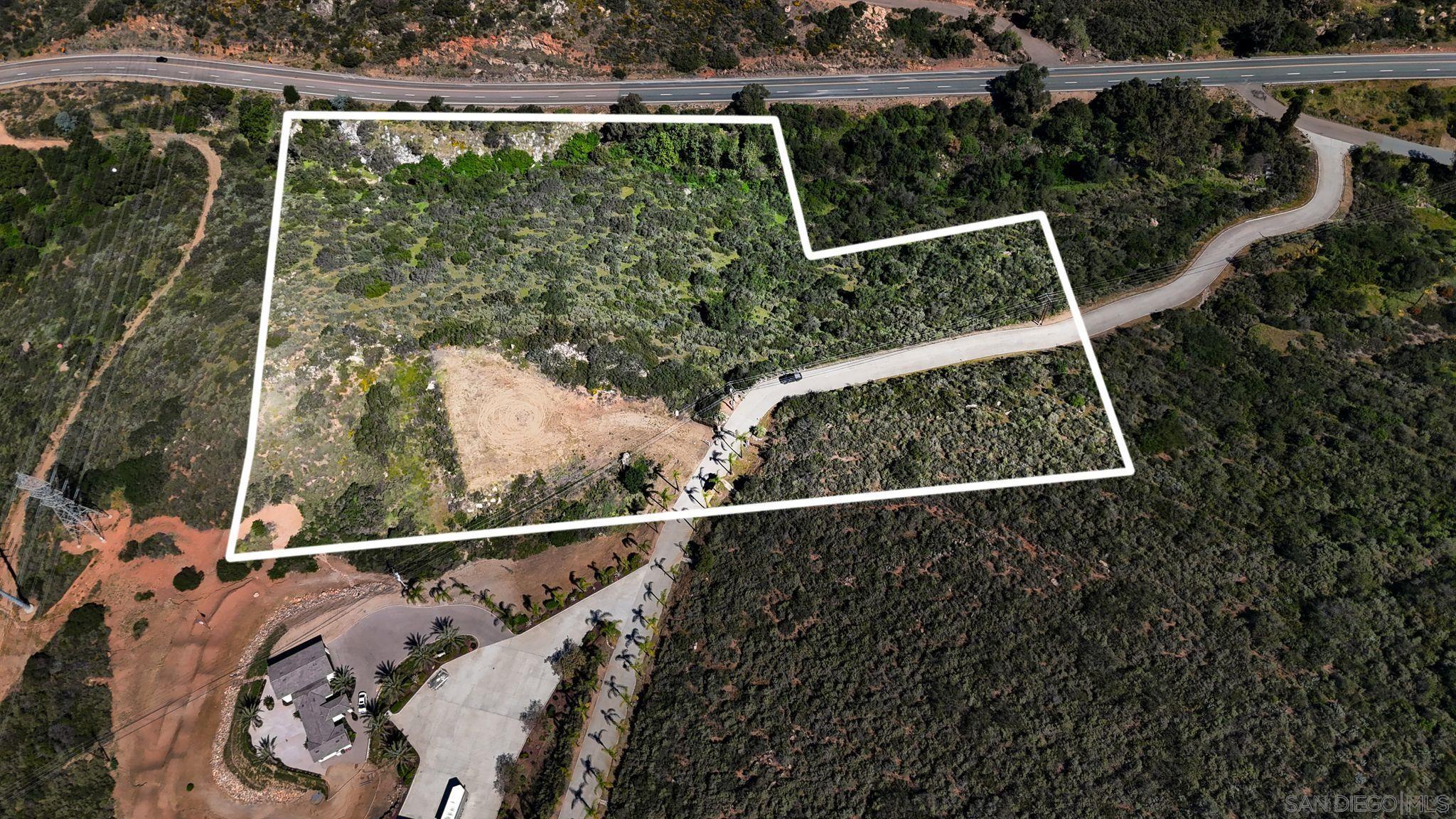 Detail Gallery Image 4 of 19 For , El Cajon,  CA 92021 - – Beds | – Baths