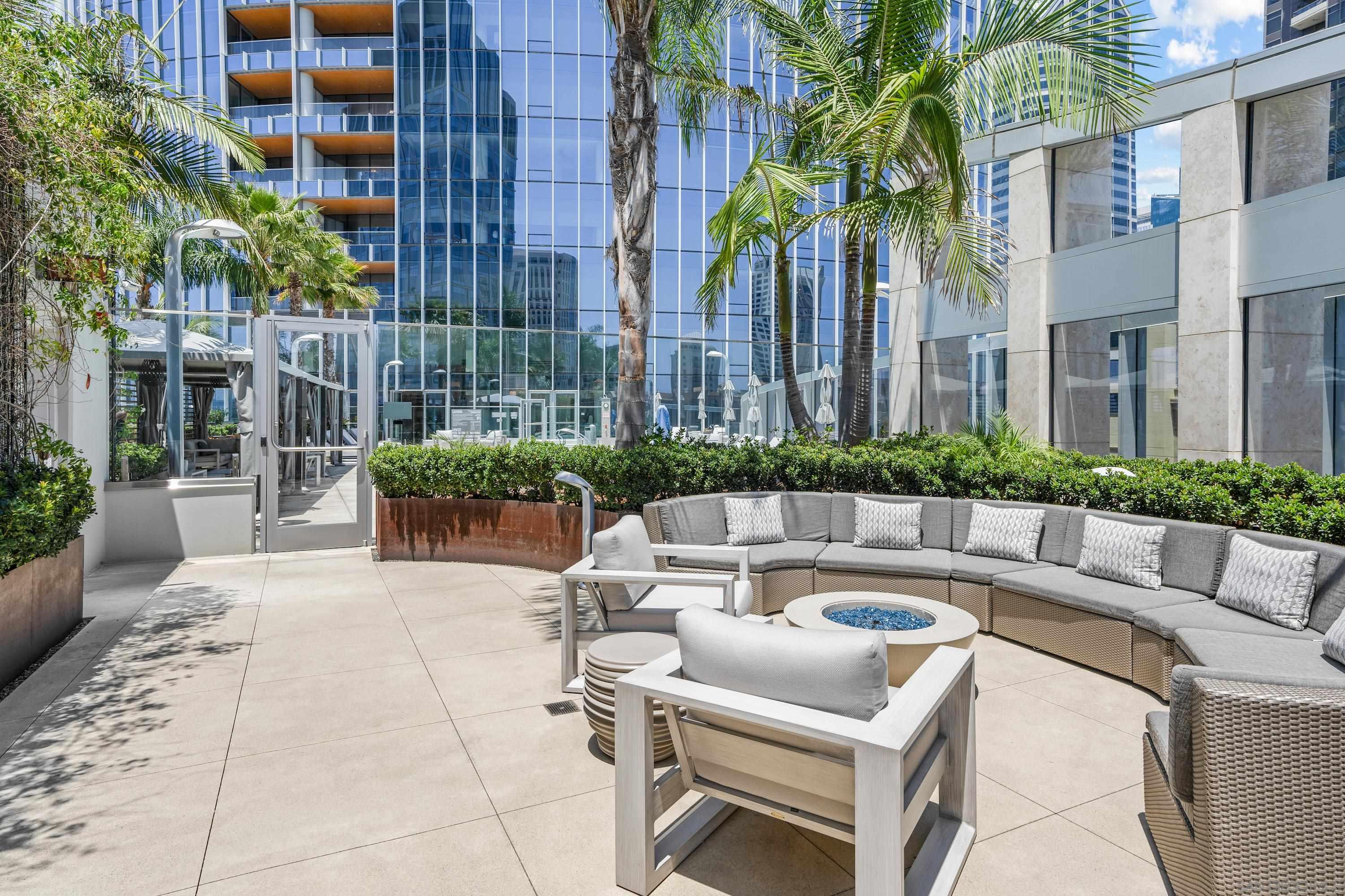 Detail Gallery Image 50 of 67 For 888 W E Street  #307,  San Diego,  CA 92101 - 2 Beds | 2 Baths