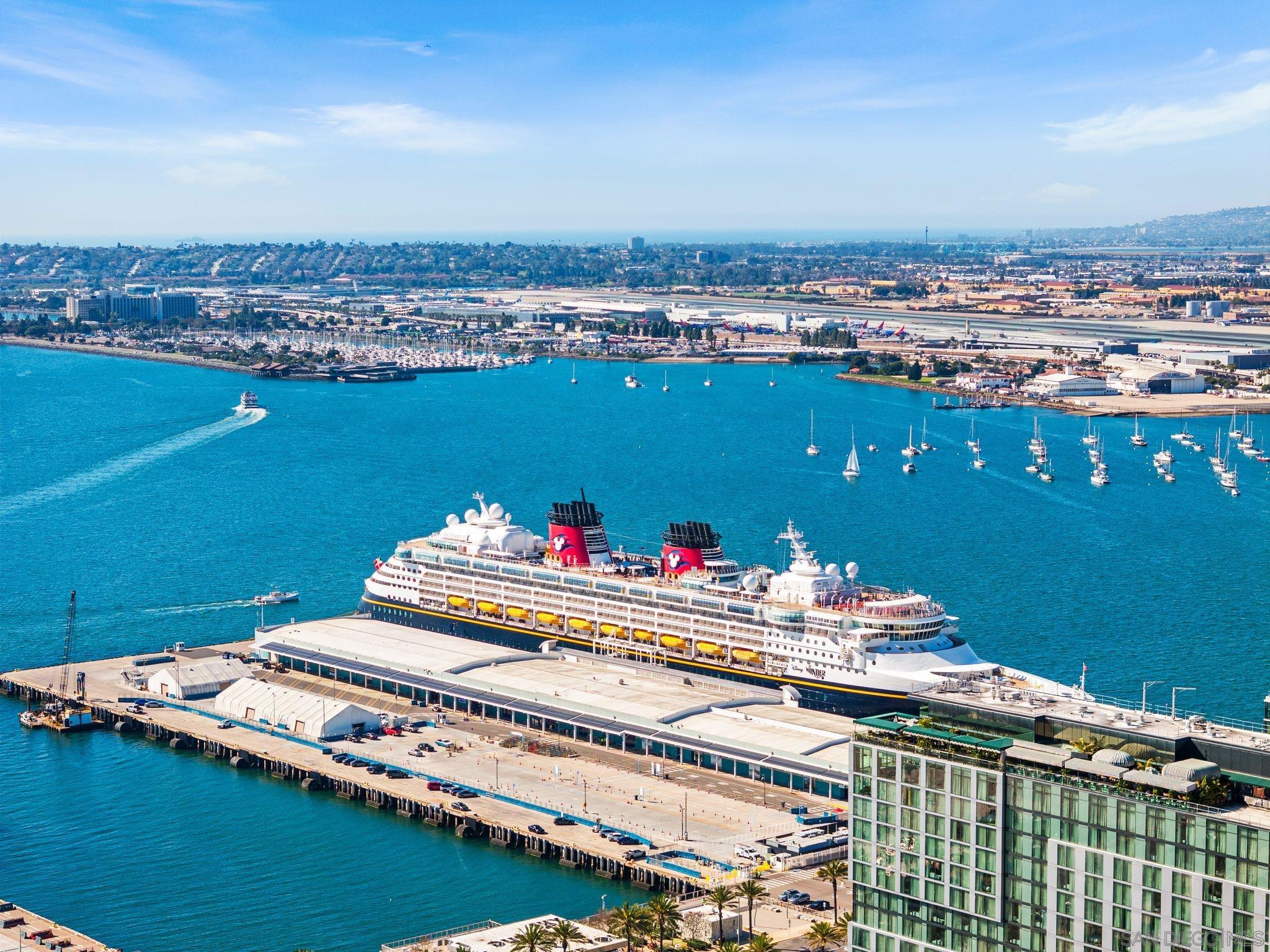 Detail Gallery Image 65 of 67 For 888 W E Street  #307,  San Diego,  CA 92101 - 2 Beds | 2 Baths