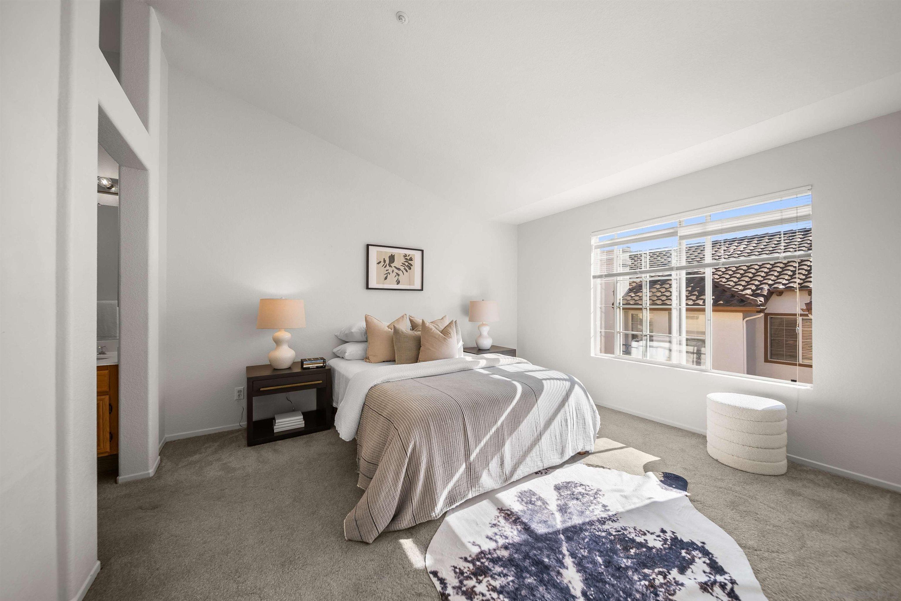 Detail Gallery Image 12 of 26 For 10206  Wateridge Cir  #159,  San Diego,  CA 92121 - 3 Beds | 2/1 Baths