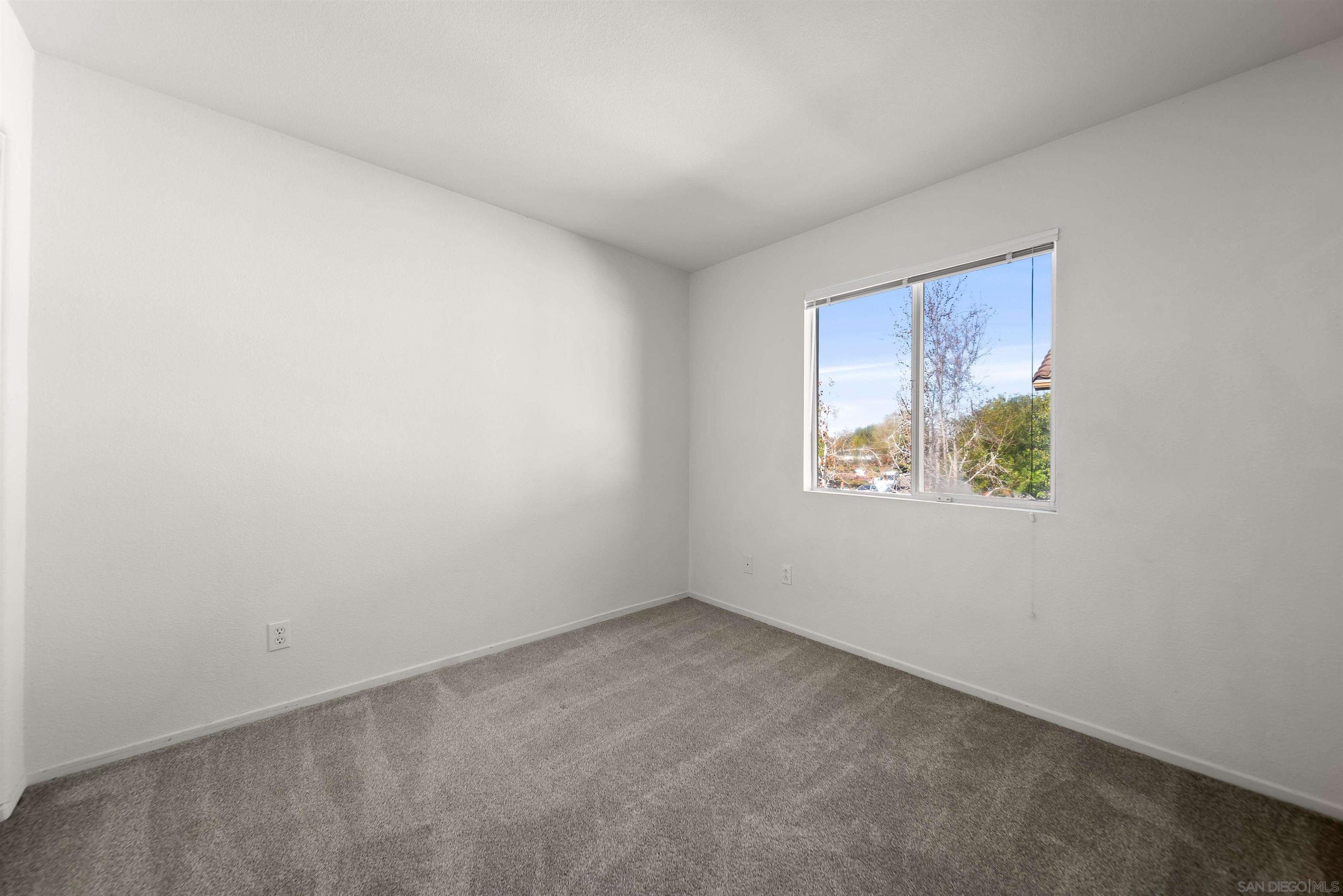 Detail Gallery Image 17 of 26 For 10206  Wateridge Cir  #159,  San Diego,  CA 92121 - 3 Beds | 2/1 Baths