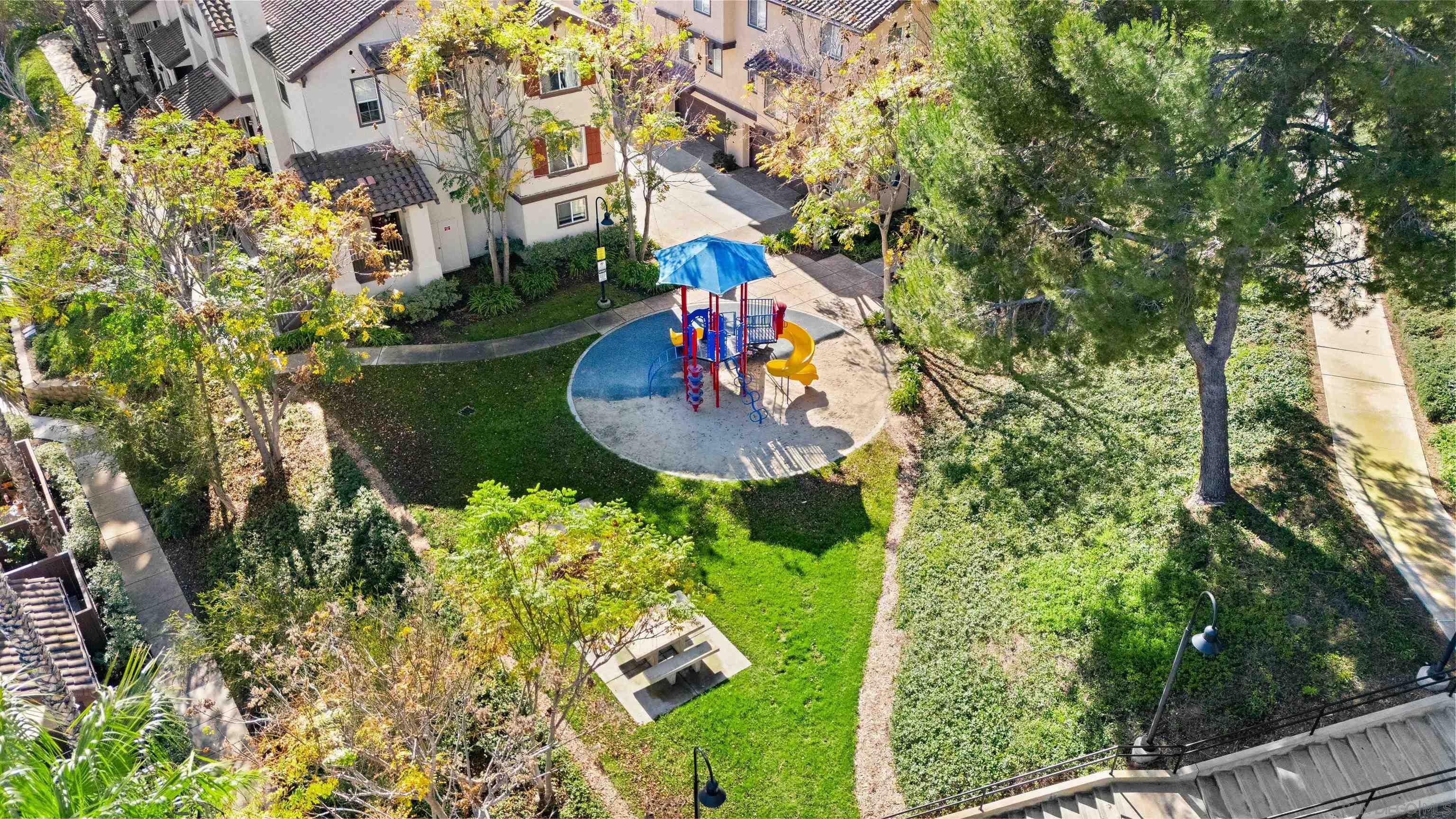 Detail Gallery Image 24 of 26 For 10206  Wateridge Cir  #159,  San Diego,  CA 92121 - 3 Beds | 2/1 Baths