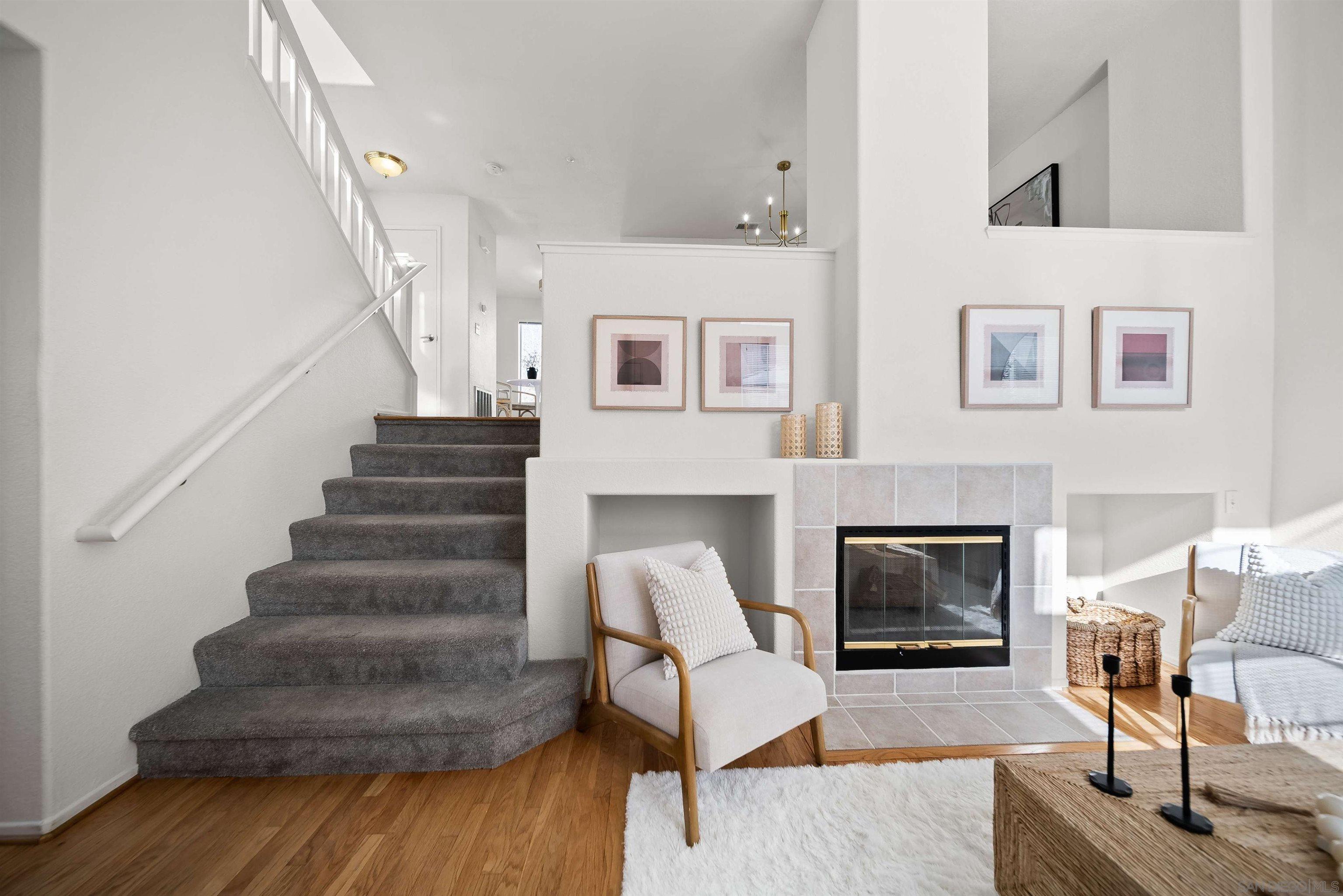 Detail Gallery Image 8 of 26 For 10206  Wateridge Cir  #159,  San Diego,  CA 92121 - 3 Beds | 2/1 Baths