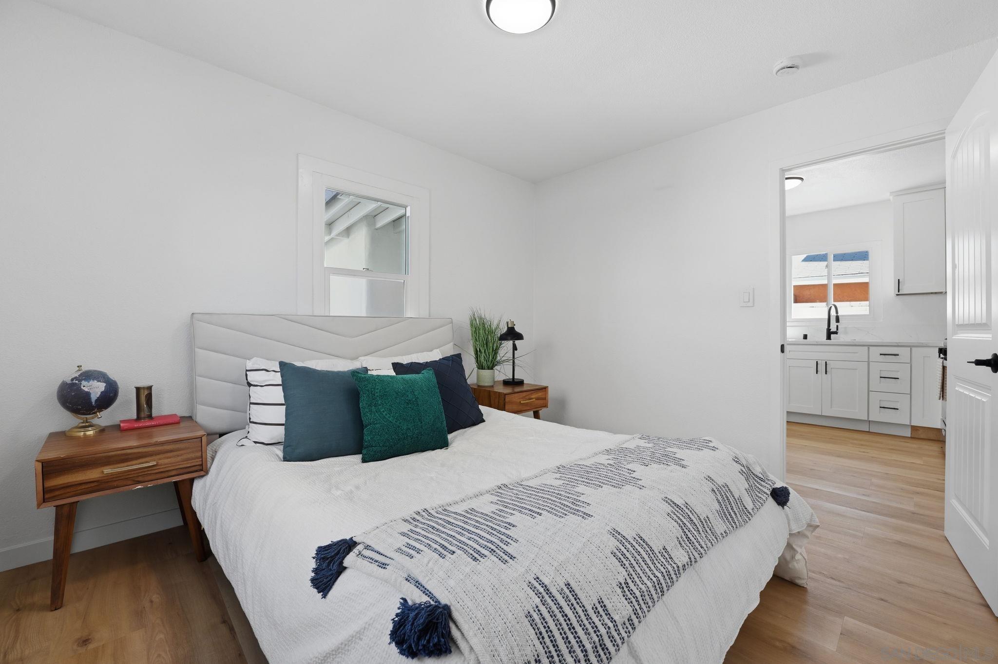 Detail Gallery Image 14 of 37 For 4376  Myrtle Ave, San Diego,  CA 92105 - 3 Beds | 2 Baths