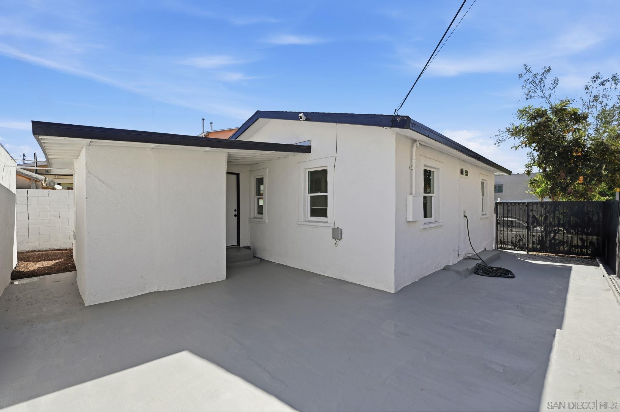 Detail Gallery Image 25 of 37 For 4376  Myrtle Ave, San Diego,  CA 92105 - 3 Beds | 2 Baths