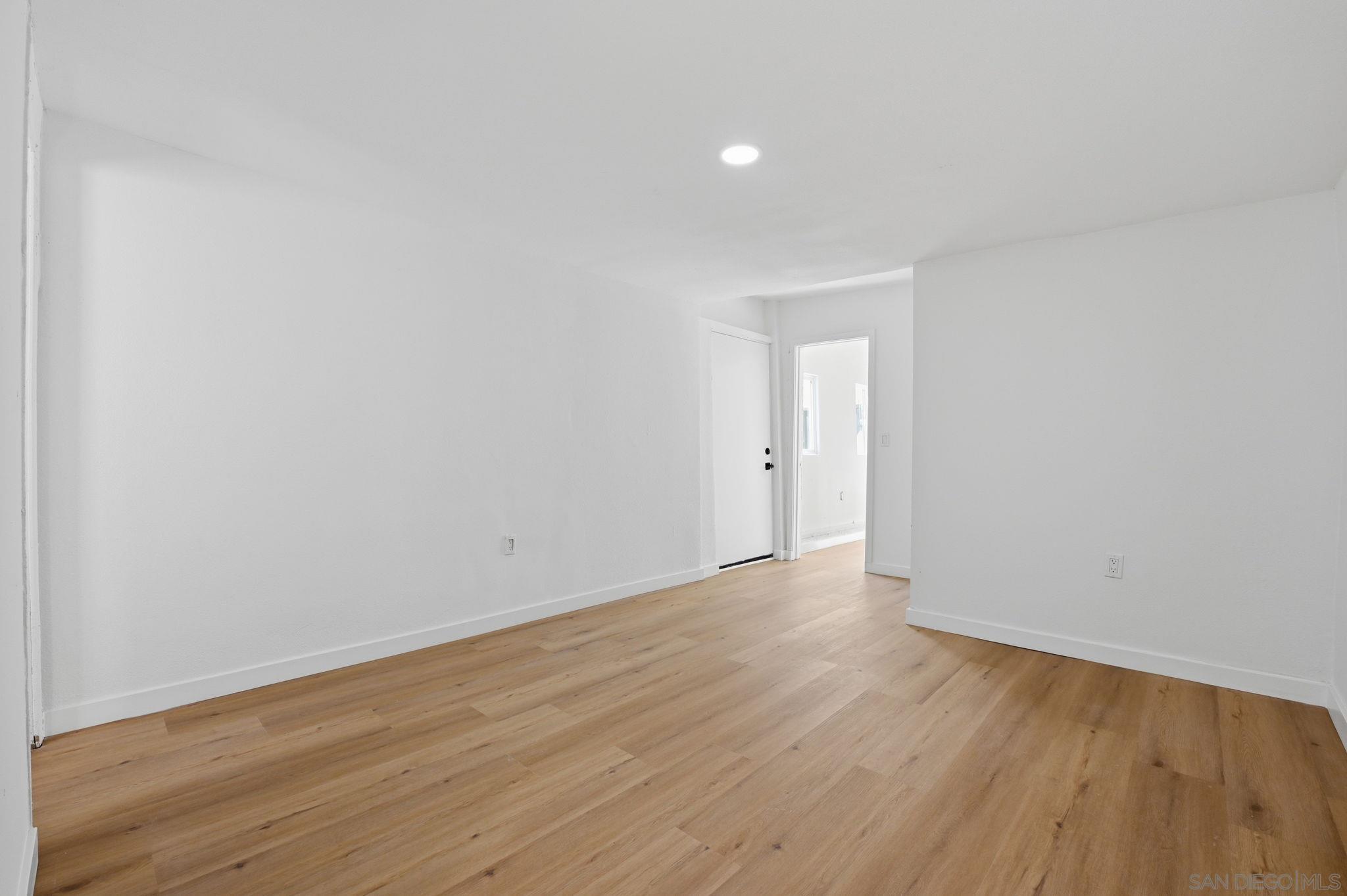 Detail Gallery Image 34 of 37 For 4376  Myrtle Ave, San Diego,  CA 92105 - 3 Beds | 2 Baths