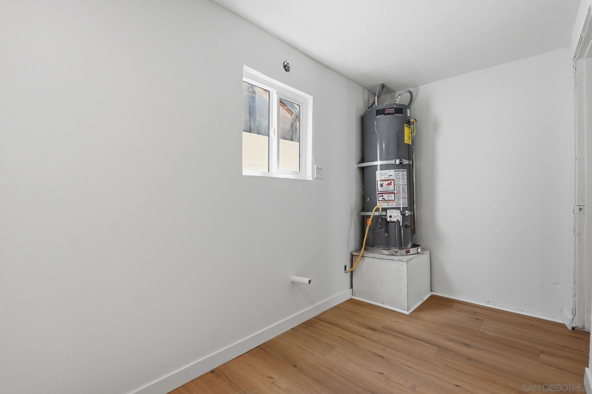 Detail Gallery Image 35 of 37 For 4376  Myrtle Ave, San Diego,  CA 92105 - 3 Beds | 2 Baths