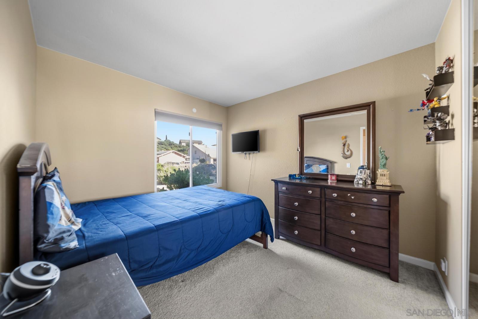 Detail Gallery Image 17 of 29 For 7454  Gayneswood, San Diego,  CA 92139 - 3 Beds | 2 Baths