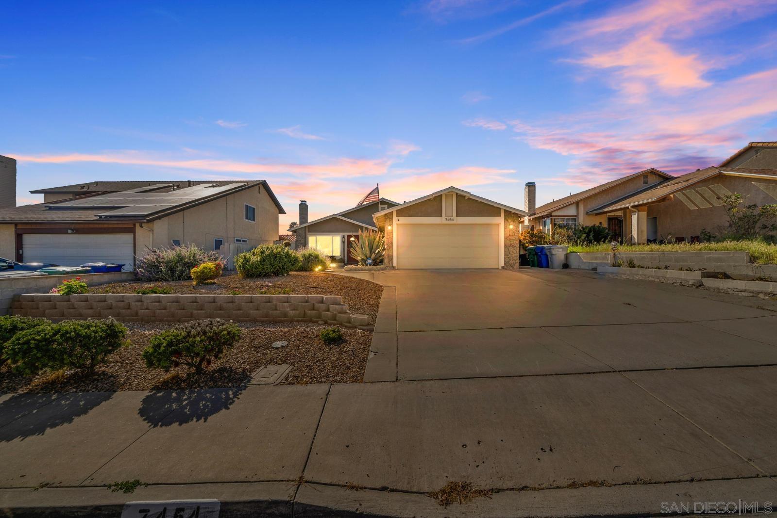 Detail Gallery Image 29 of 29 For 7454  Gayneswood, San Diego,  CA 92139 - 3 Beds | 2 Baths