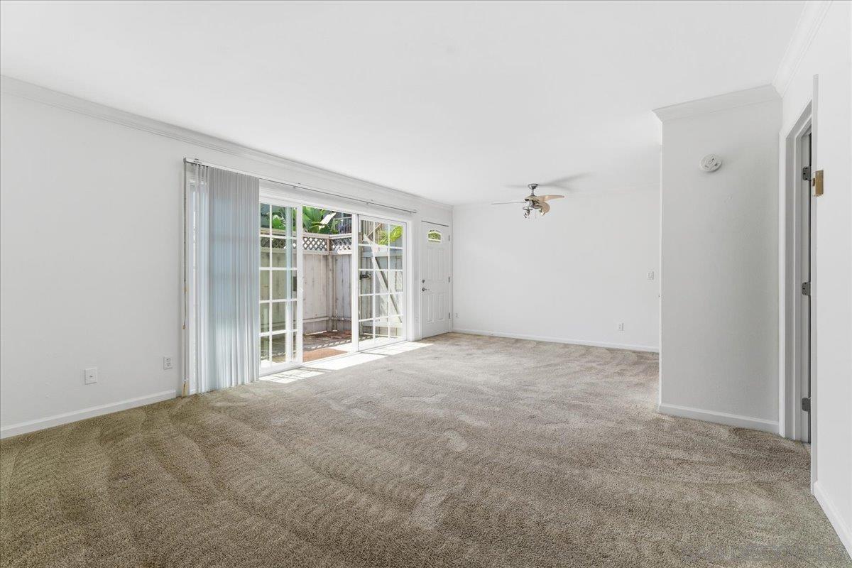 Detail Gallery Image 6 of 22 For 4404  Bond St.  #C,  San Diego,  CA 92109 - 1 Beds | 1 Baths