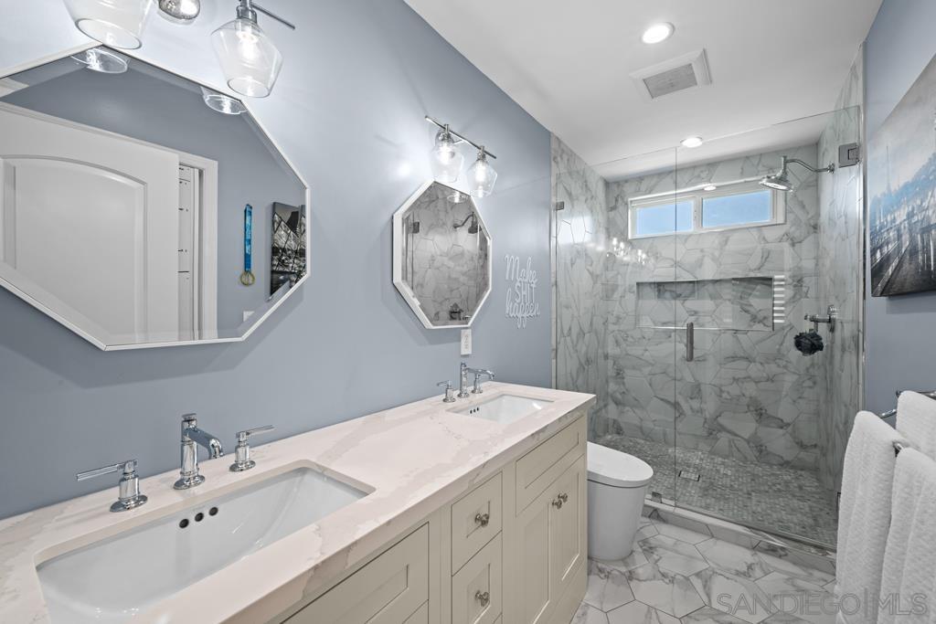 Detail Gallery Image 28 of 37 For 1622 W Oak, Burbank,  CA 91506 - 5 Beds | 3/1 Baths