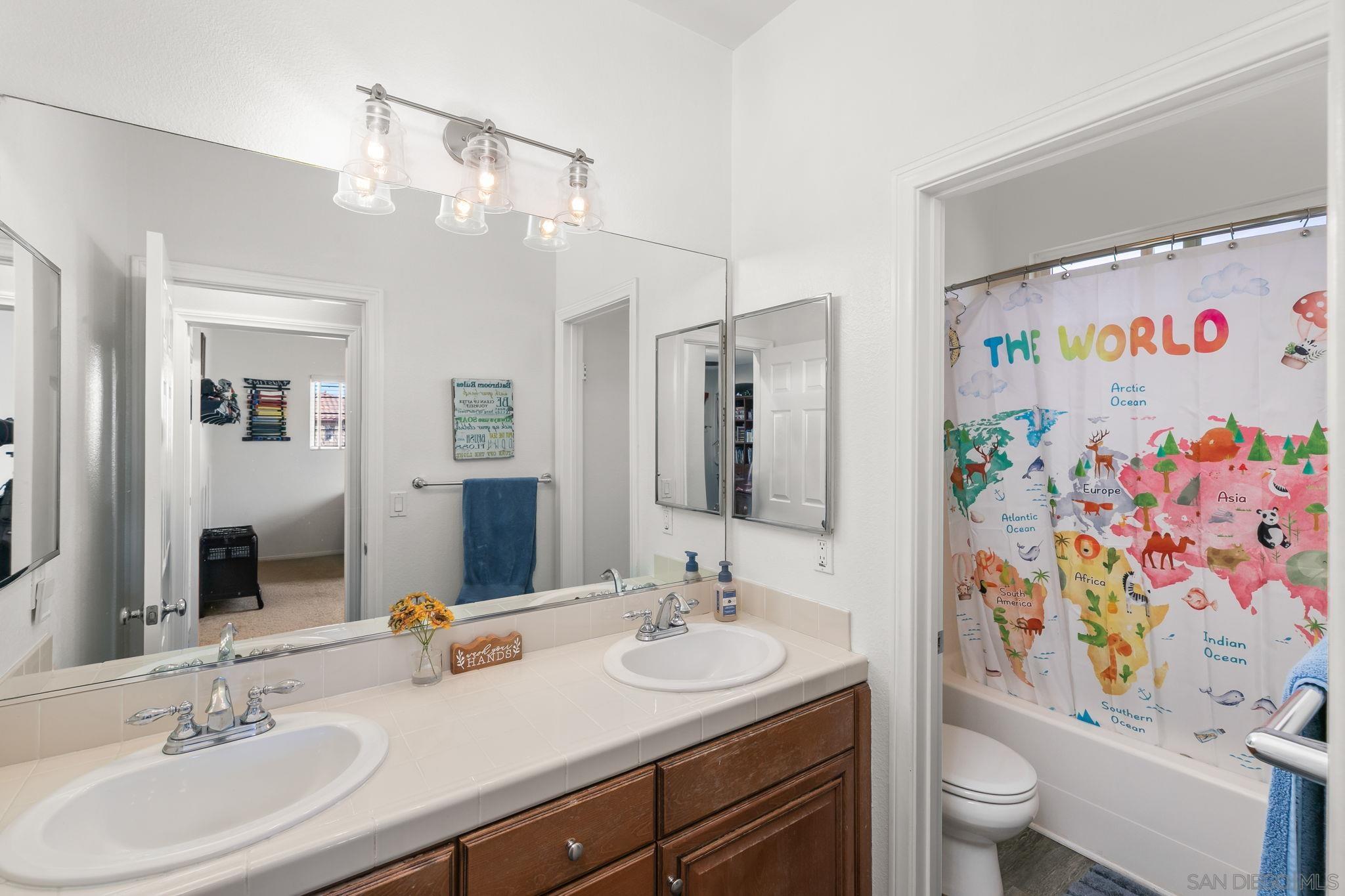 Detail Gallery Image 21 of 50 For 12820  Hideaway Ln, San Diego,  CA 92131 - 5 Beds | 3/1 Baths