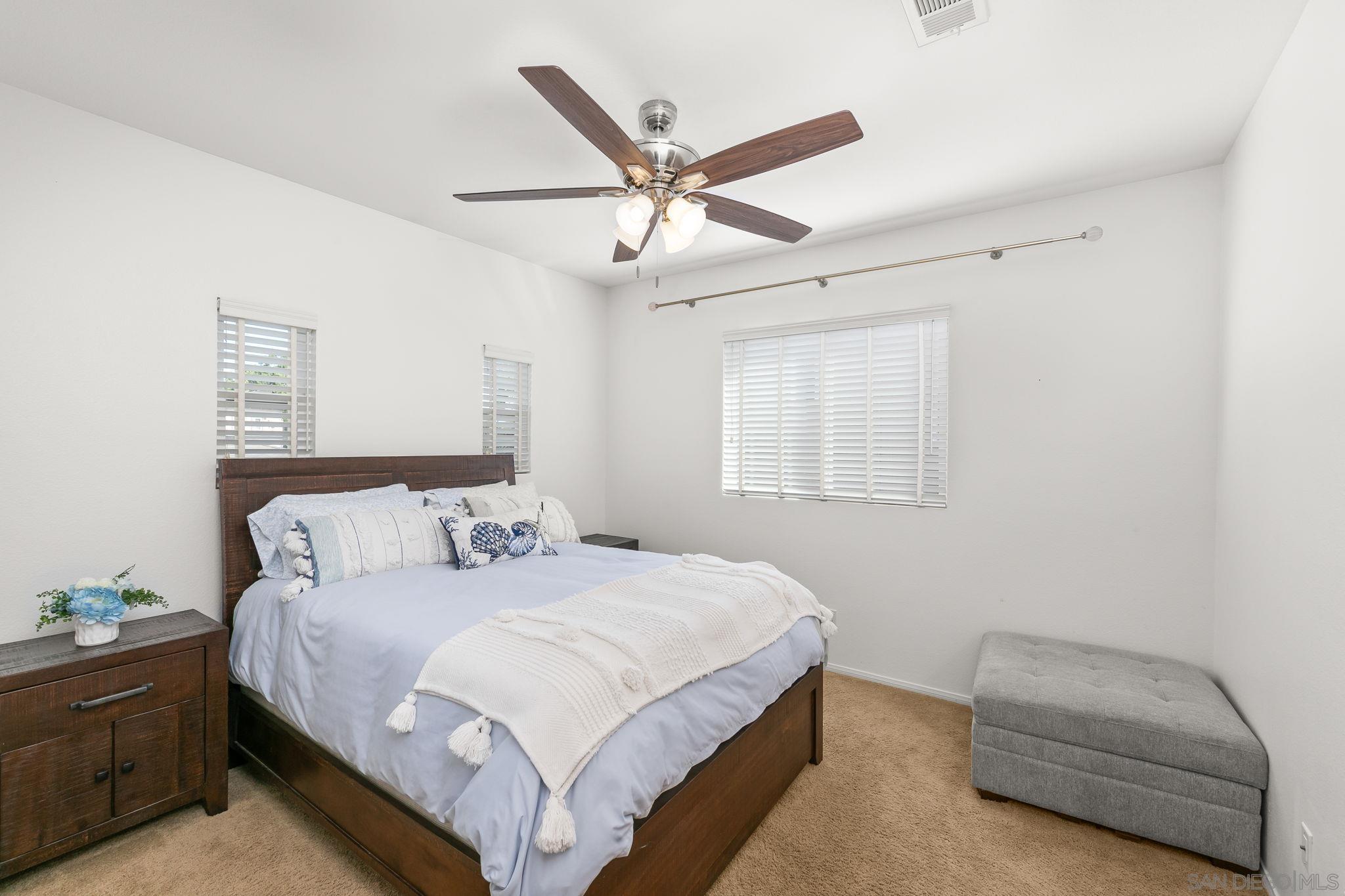 Detail Gallery Image 24 of 50 For 12820  Hideaway Ln, San Diego,  CA 92131 - 5 Beds | 3/1 Baths