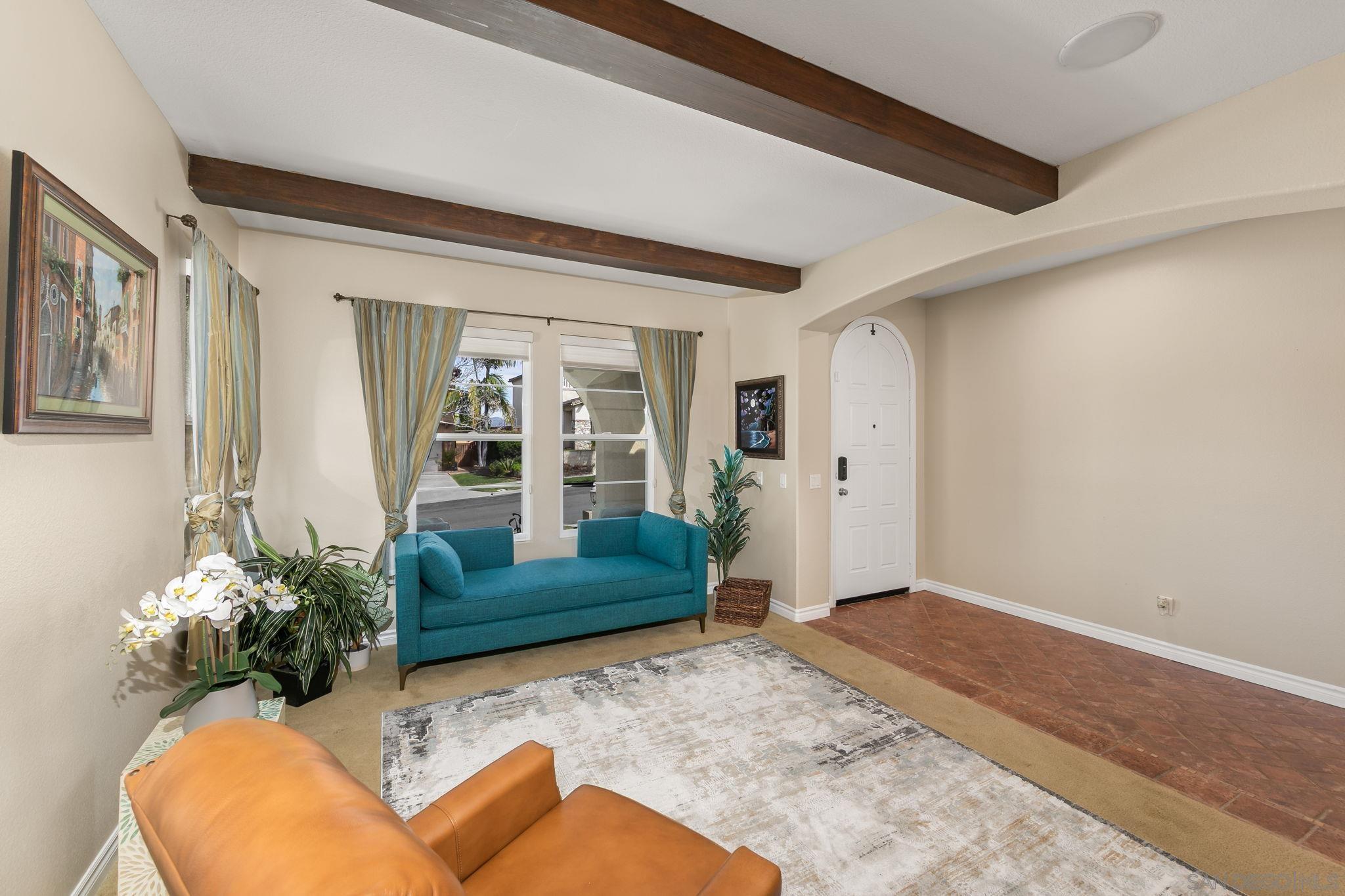 Detail Gallery Image 8 of 50 For 12820  Hideaway Ln, San Diego,  CA 92131 - 5 Beds | 3/1 Baths