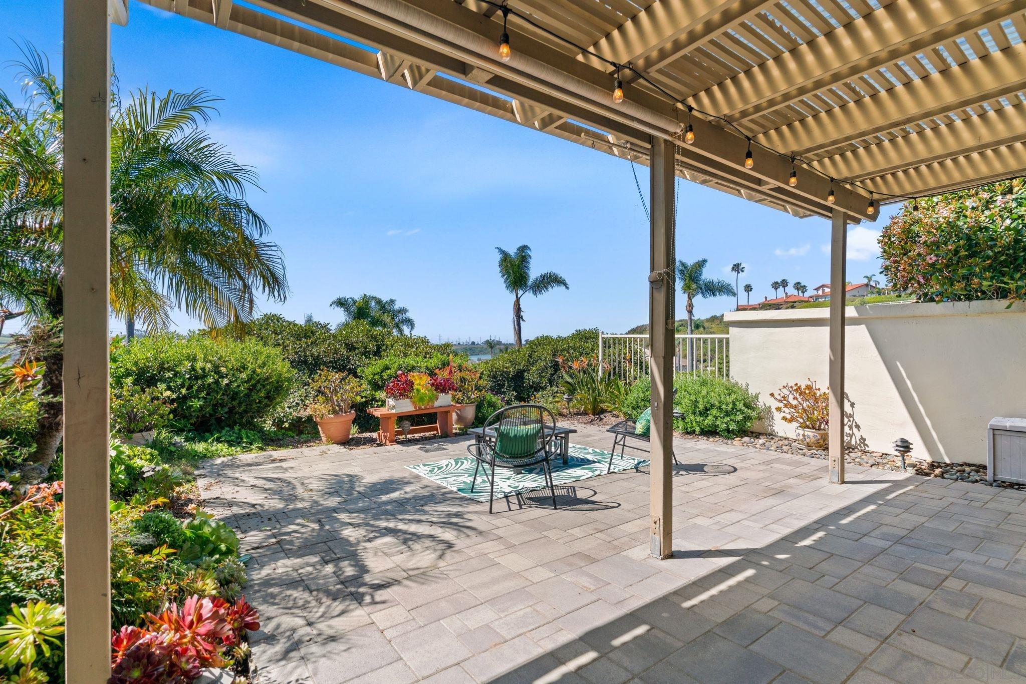 Detail Gallery Image 9 of 43 For 4817  Windjammer Way, Carlsbad,  CA 92008 - 3 Beds | 2/1 Baths