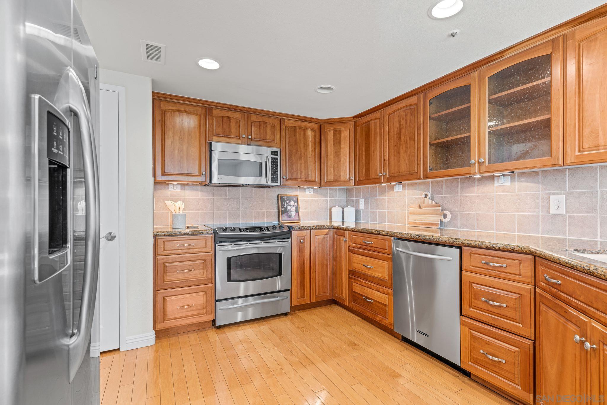 Detail Gallery Image 17 of 43 For 4817  Windjammer Way, Carlsbad,  CA 92008 - 3 Beds | 2/1 Baths