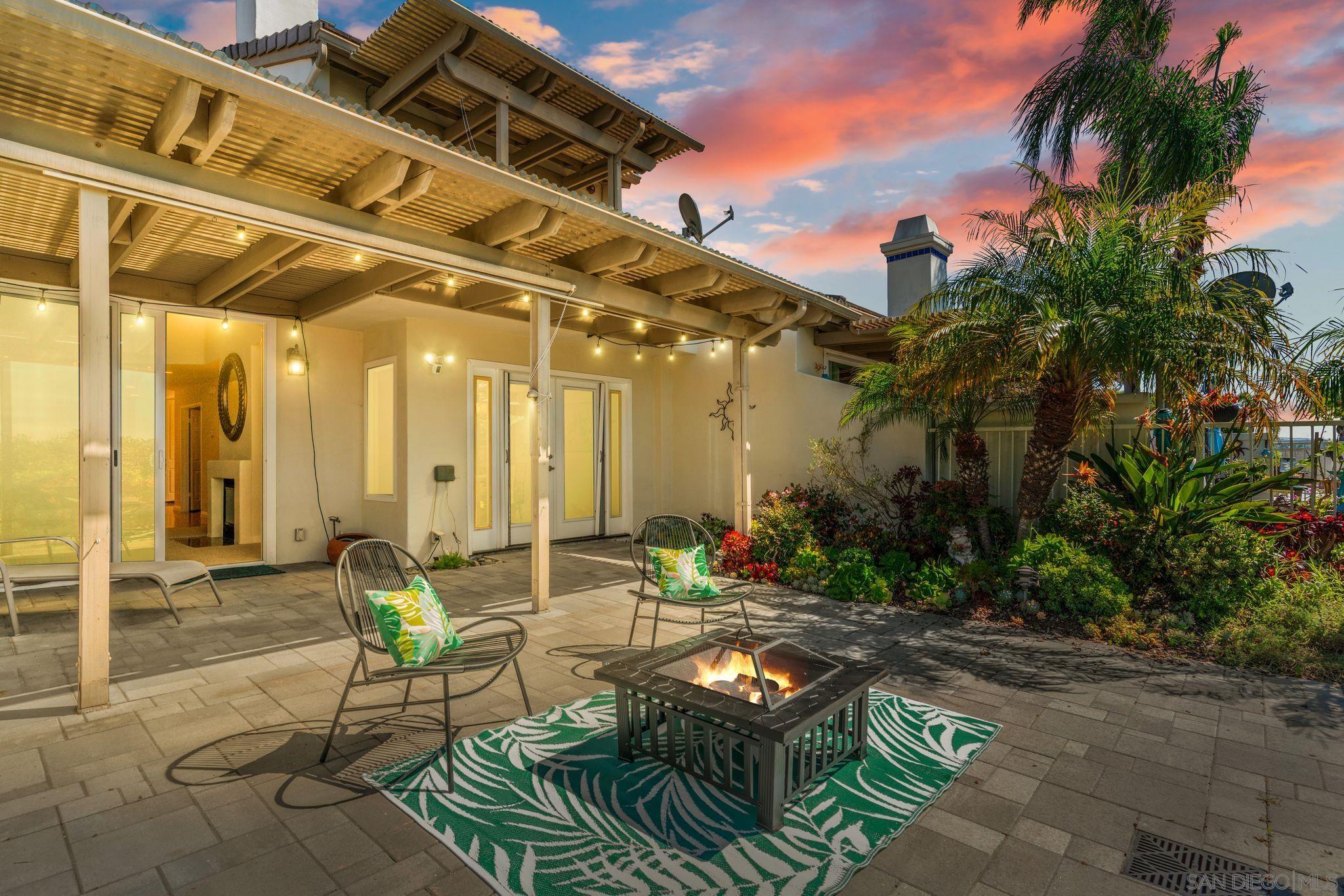 Detail Gallery Image 35 of 43 For 4817  Windjammer Way, Carlsbad,  CA 92008 - 3 Beds | 2/1 Baths