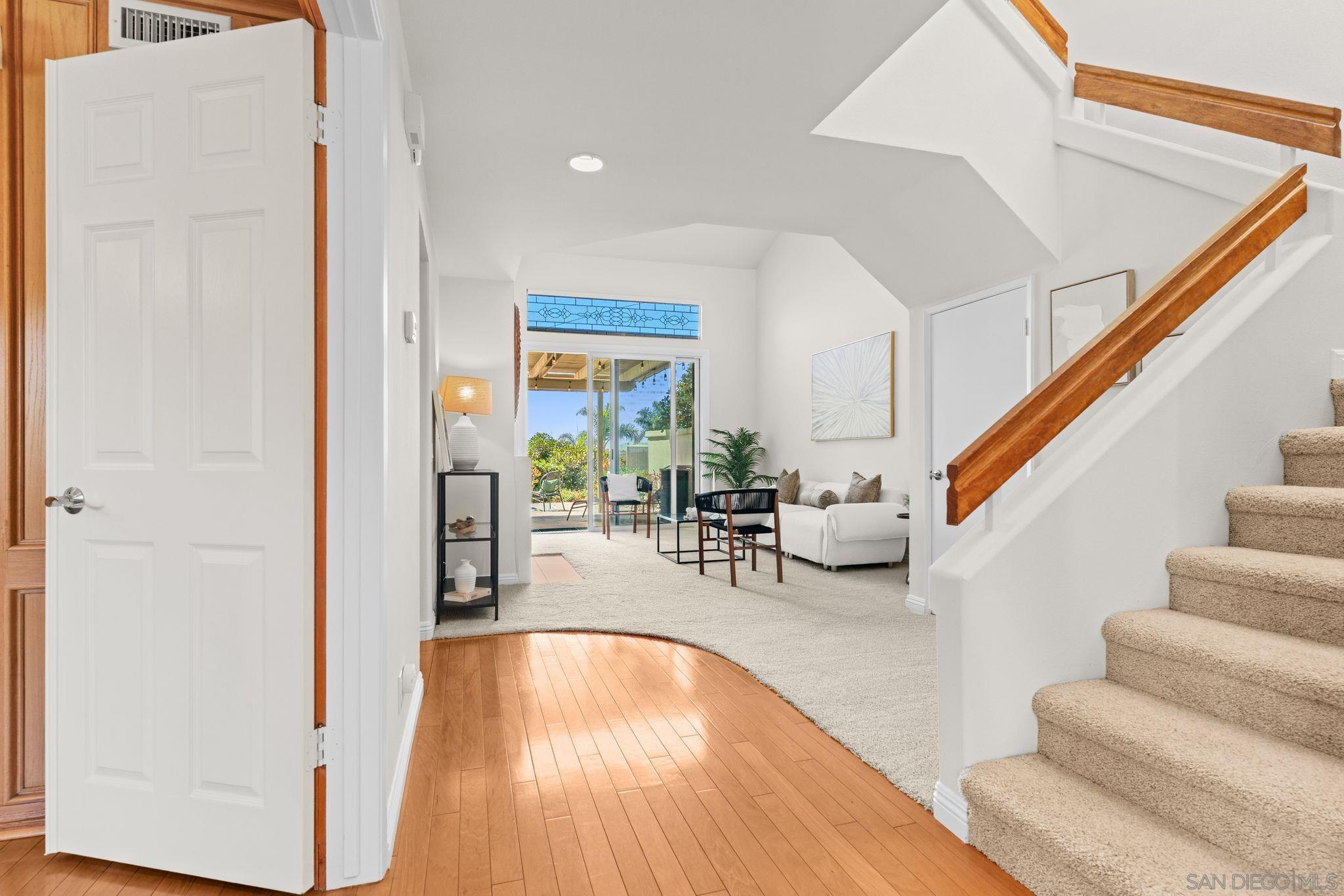 Detail Gallery Image 4 of 43 For 4817  Windjammer Way, Carlsbad,  CA 92008 - 3 Beds | 2/1 Baths