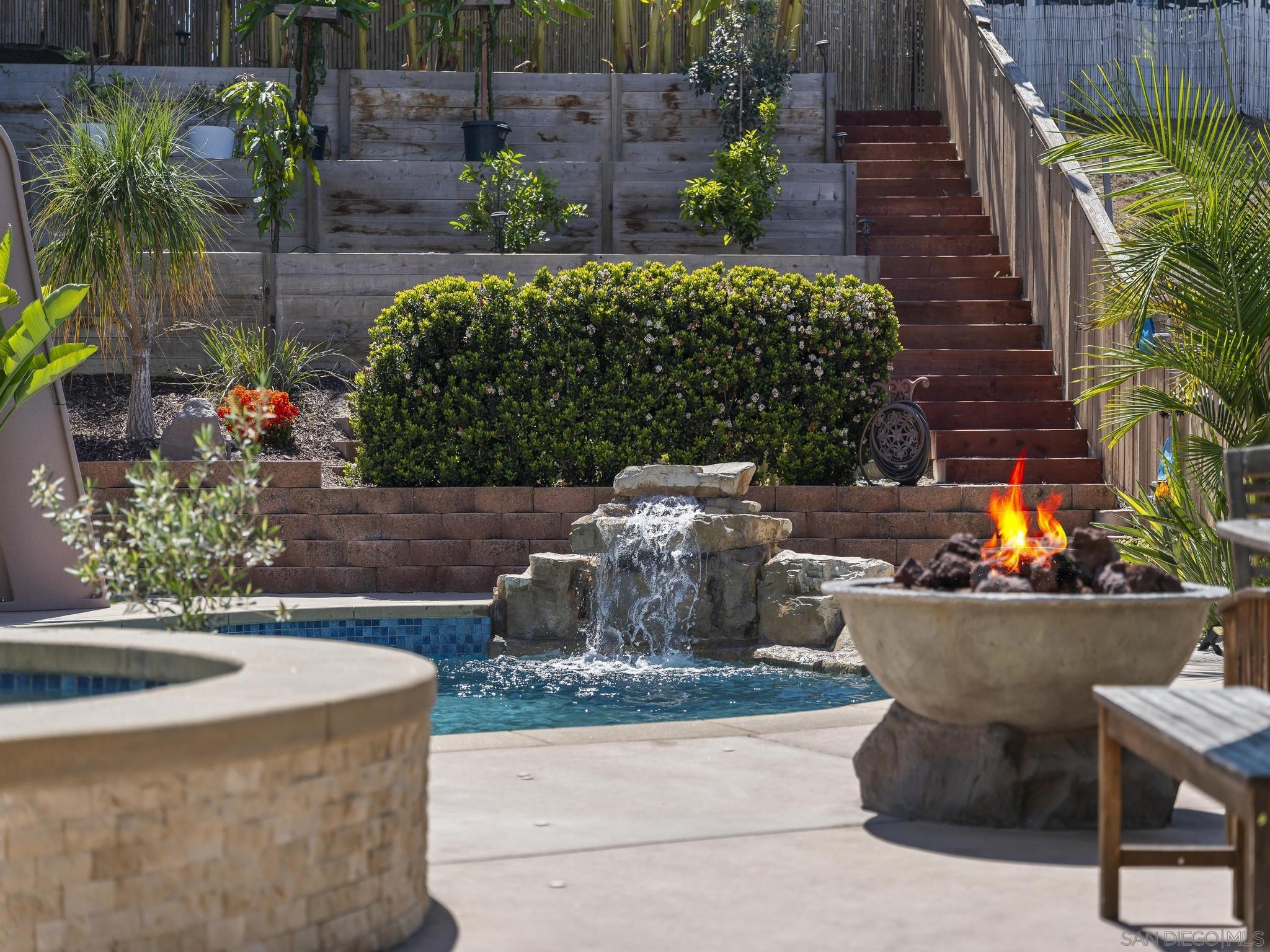 Detail Gallery Image 3 of 67 For 2034  Mount Langley, Chula Vista,  CA 91913 - 5 Beds | 3 Baths