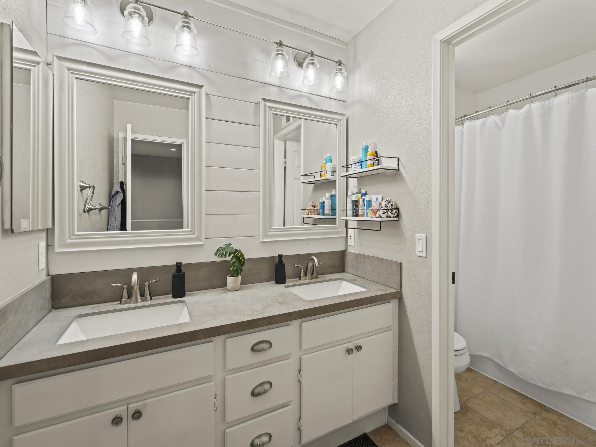 Detail Gallery Image 35 of 67 For 2034  Mount Langley, Chula Vista,  CA 91913 - 5 Beds | 3 Baths