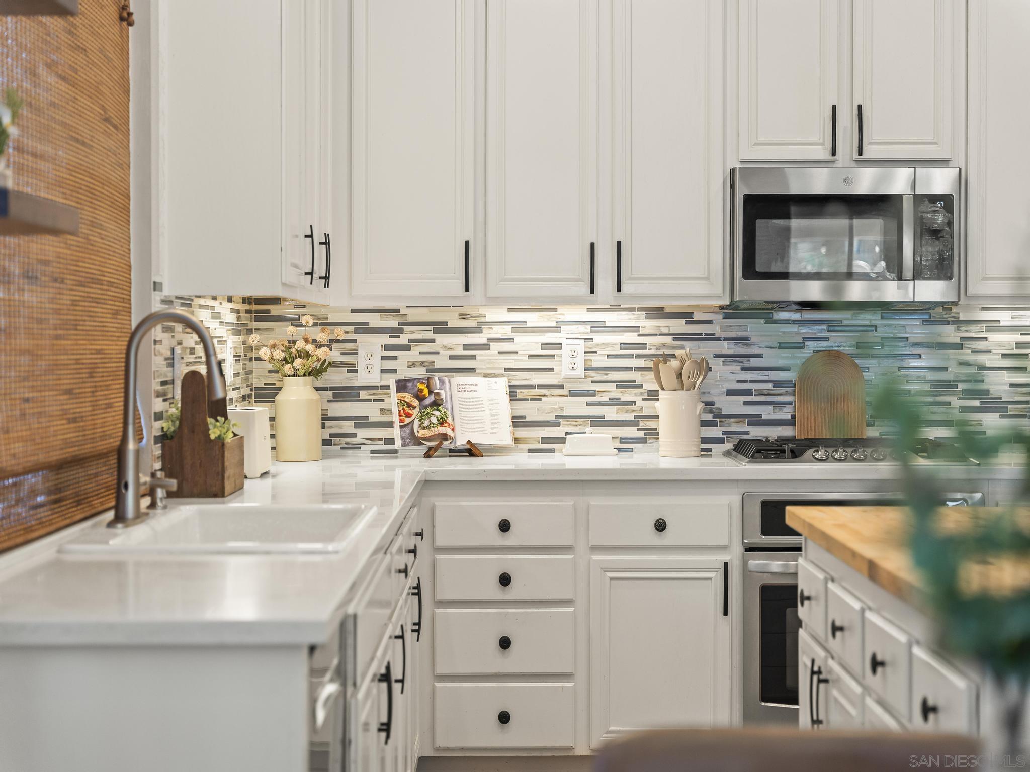 Detail Gallery Image 40 of 67 For 2034  Mount Langley, Chula Vista,  CA 91913 - 5 Beds | 3 Baths