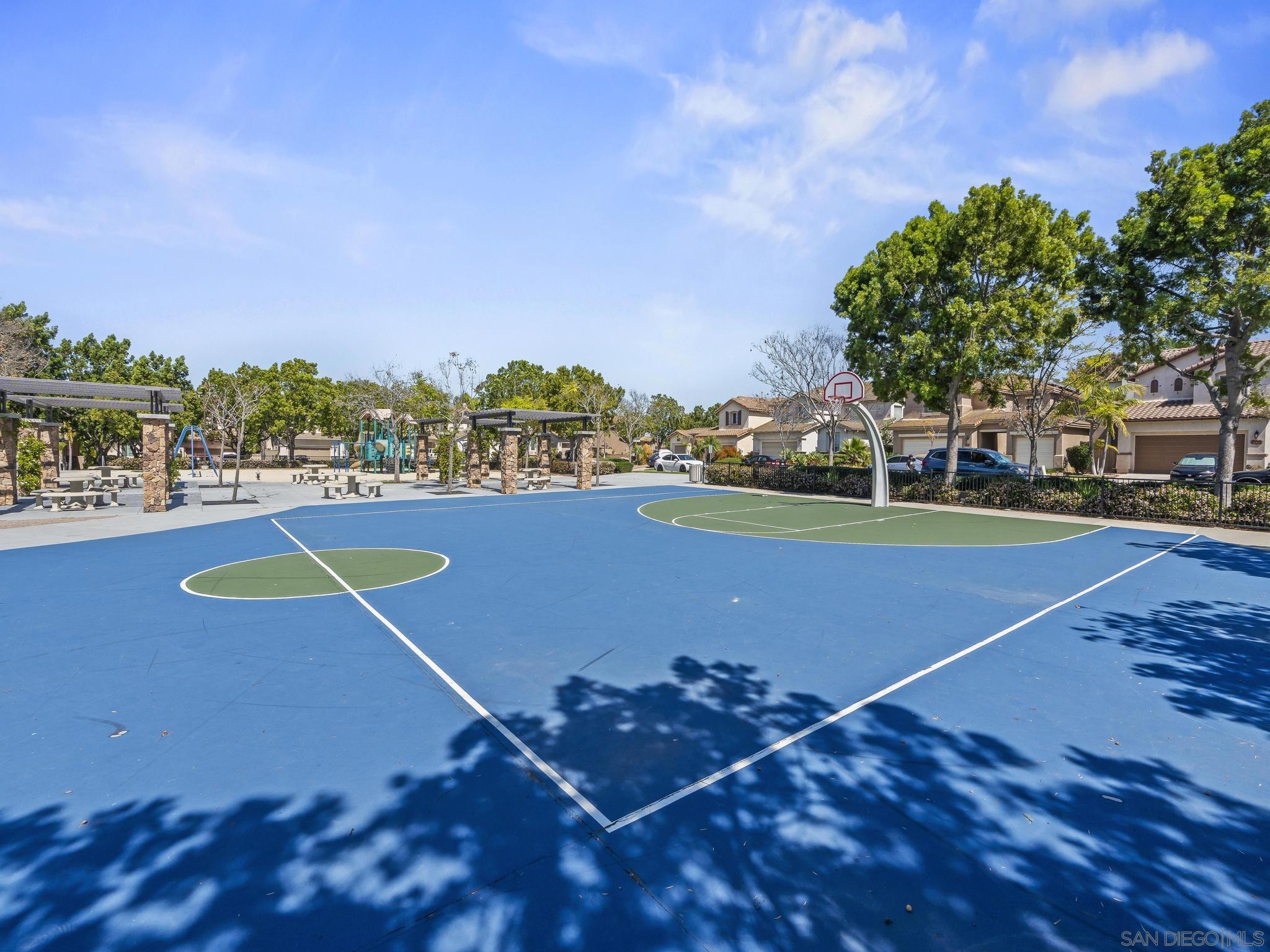 Detail Gallery Image 65 of 67 For 2034  Mount Langley, Chula Vista,  CA 91913 - 5 Beds | 3 Baths