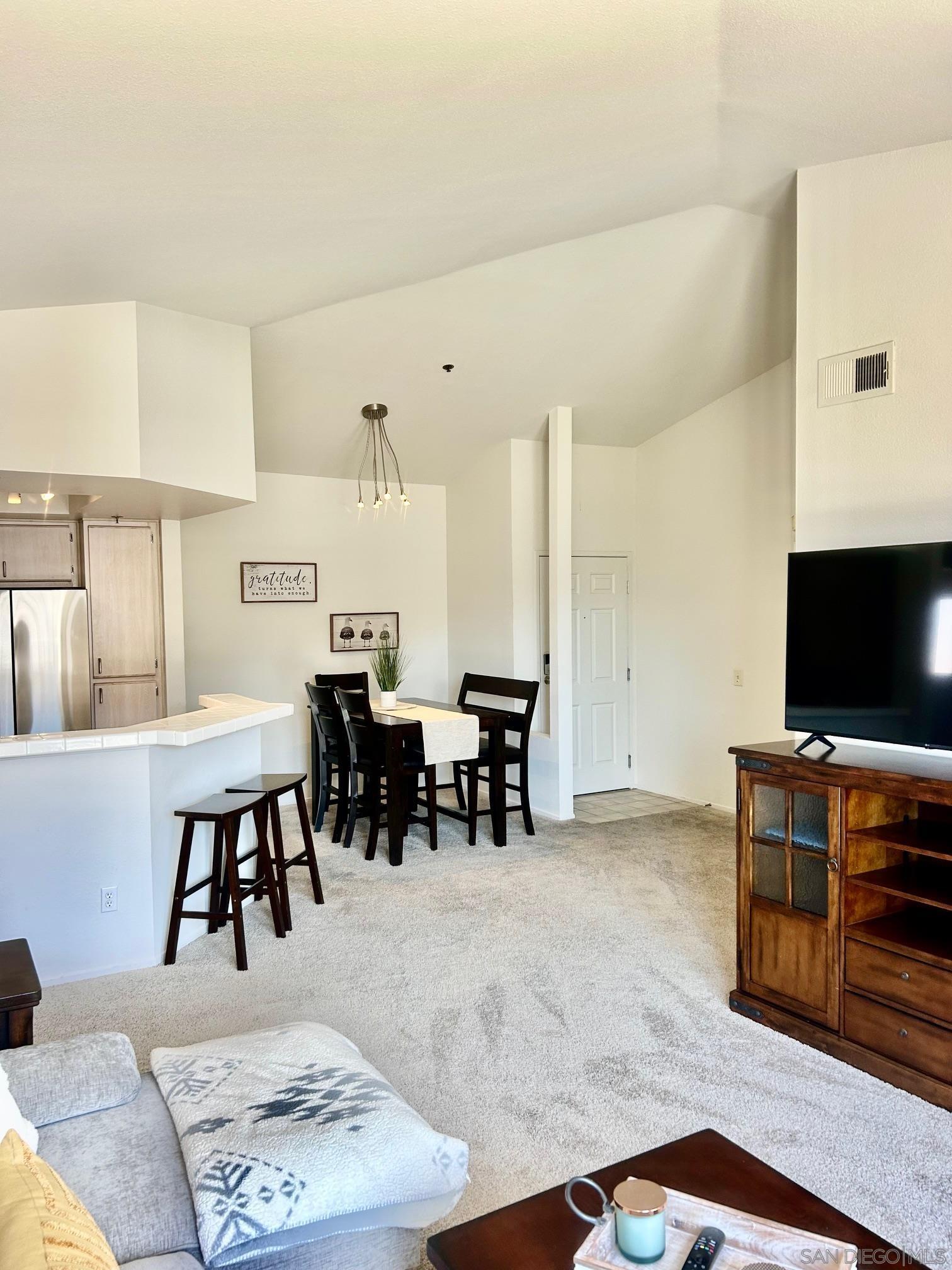 Detail Gallery Image 10 of 11 For 640  Camino De La Reina  #1405,  San Diego,  CA 92108 - 1 Beds | 1 Baths